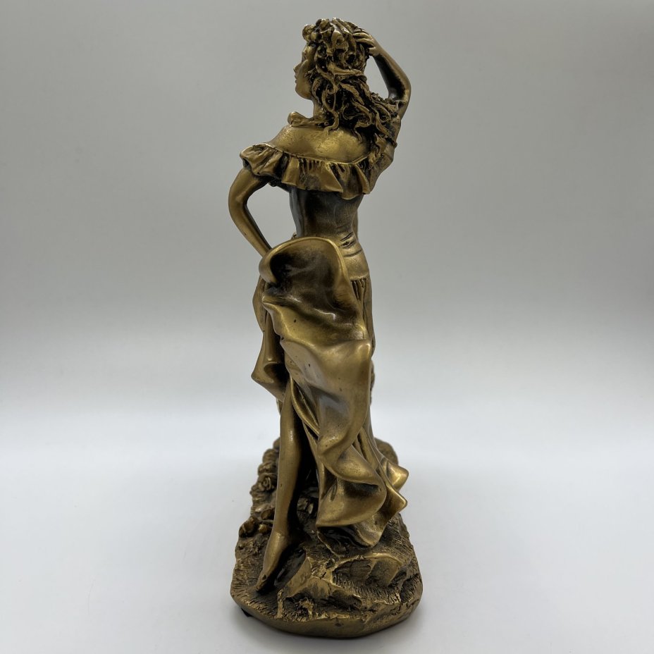 Часы интерьерные