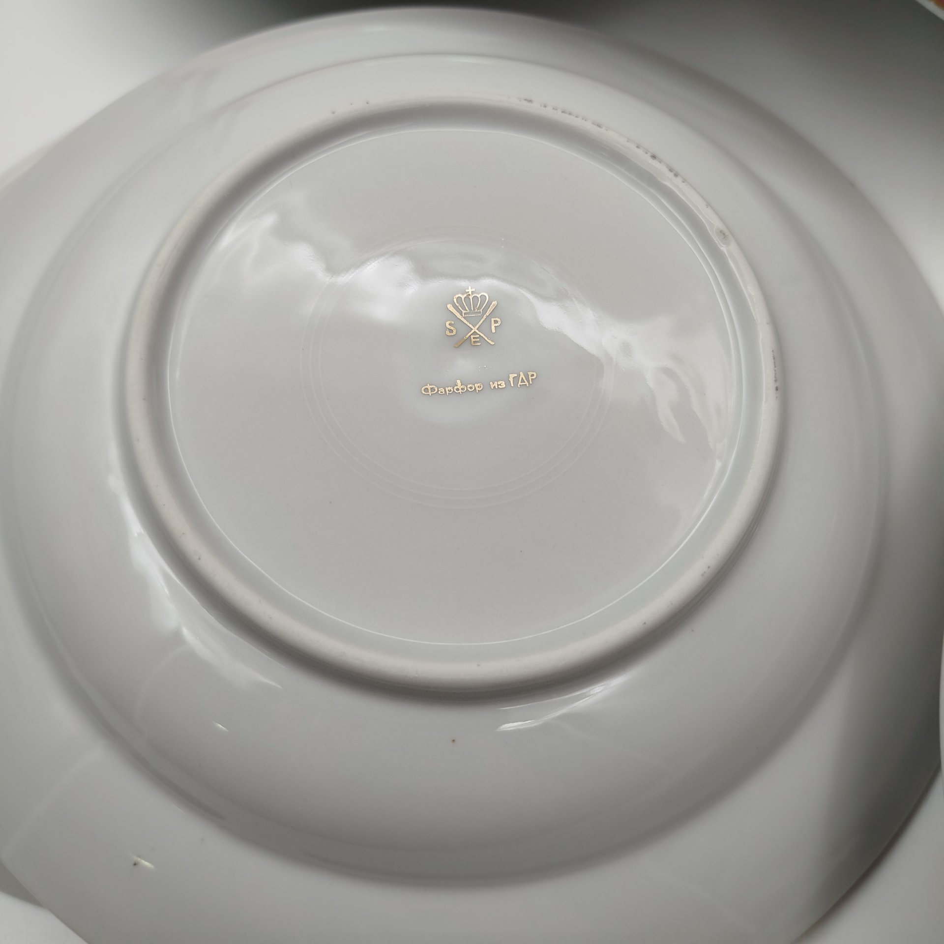 Набор суповых тарелок из сервиза "Гейша" на 6 персон, фарфор, люстр, деколь, золочение, Spezial Eisenberg Porzellan (SEP), ГДР, 1960-1980 гг.