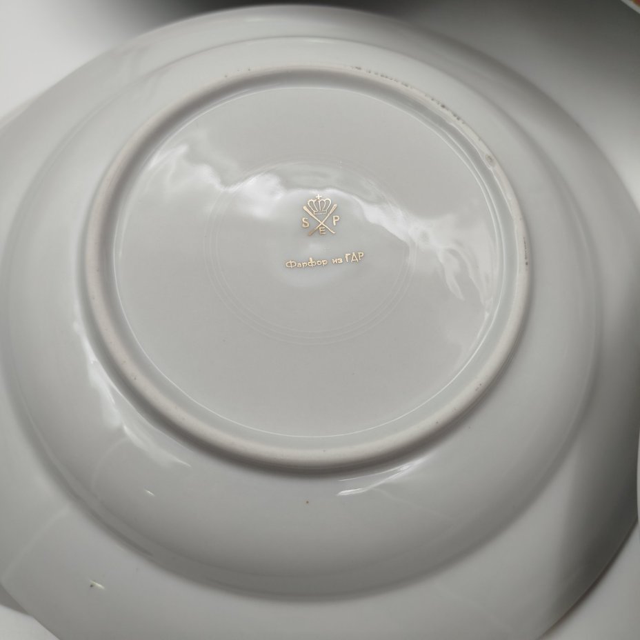 Набор суповых тарелок из сервиза "Гейша" на 6 персон, фарфор, люстр, деколь, золочение, Spezial Eisenberg Porzellan (SEP), ГДР, 1960-1980 гг.