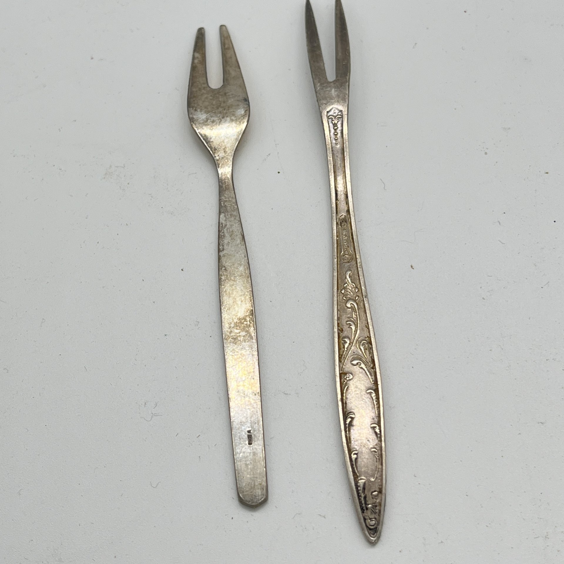 Набор из 2 вилок для лимона (подбор), мельхиор (медь-никель), СССР, 1960-1980 гг.