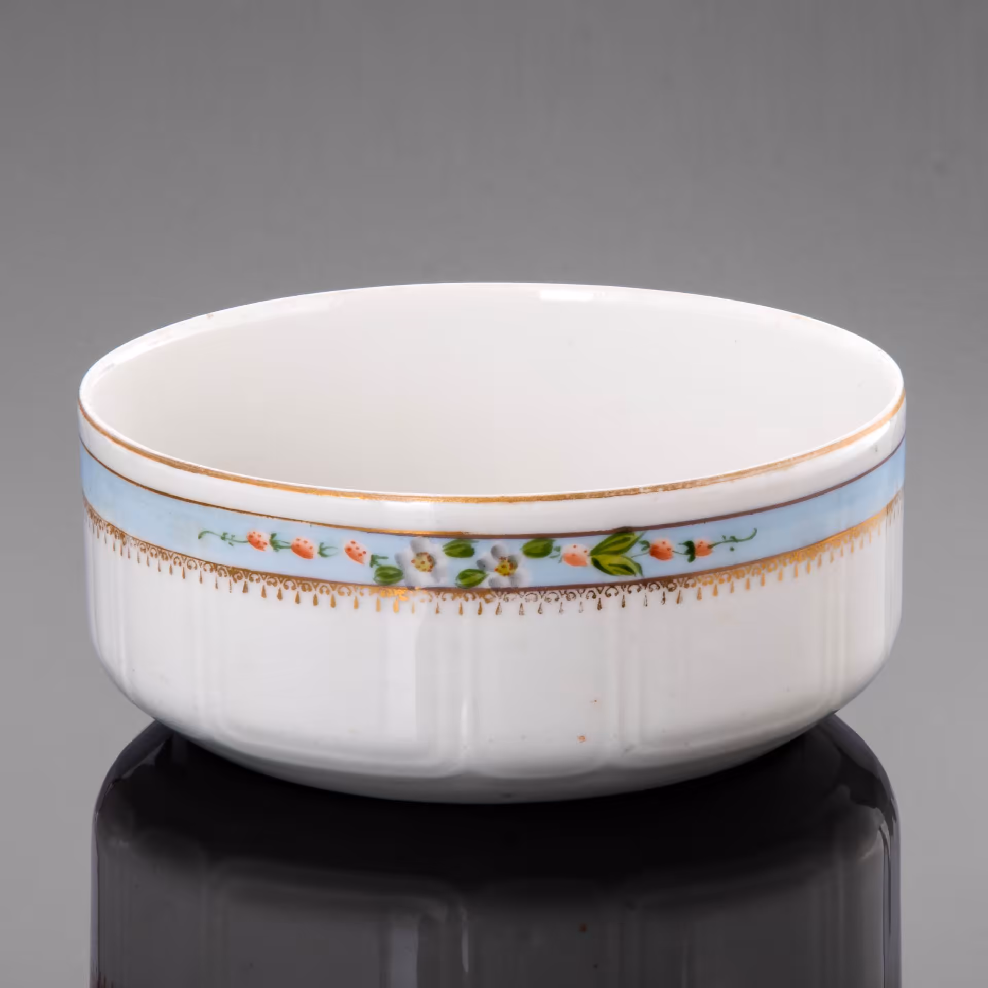Капельник с лаконичным декором, фарфор, роспись, золочение, Довбышский фарфоровый завод (Довбыш), СССР, 1932-1936 гг., Довбышский фарфоровый завод (Довбыш)