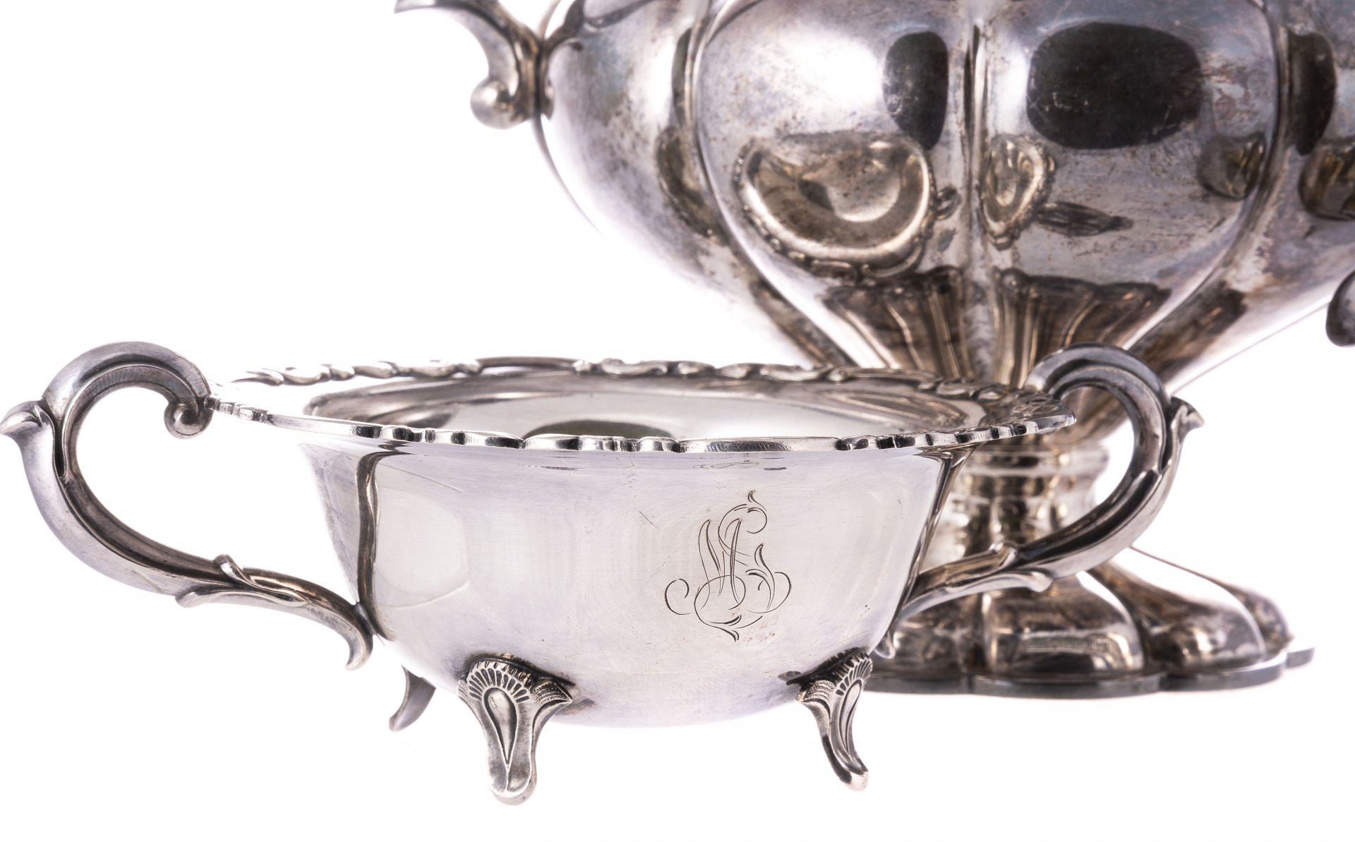 Набор чайно-кофейный из трех предметов, серебро 813 пр., золочение, мануфактура "Kultateollisuus", г. Турку, Финляндия, 1956 г.