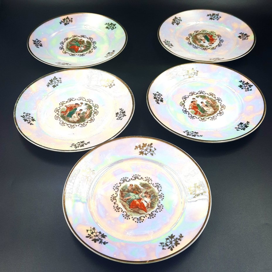 Набор из пяти десертных тарелок "Мадонна", фарфор, деколь, люстр, золочение, Fortuna Eisenberg, Германия, 1960-1973 гг.