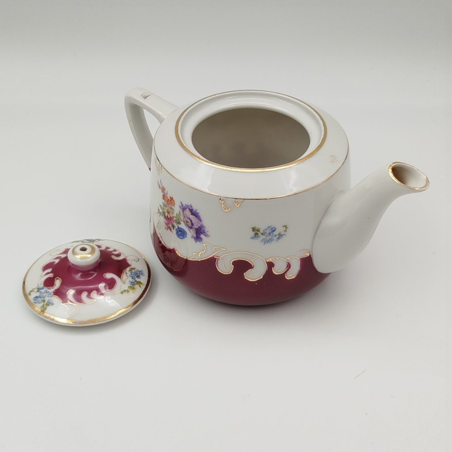 Чайник заварочный с цветочным декором, фарфор, деколь с дорисовкой, Дмитровский фарфоровый завод (ДФЗ Вербилки), СССР, 1917-1940 гг.