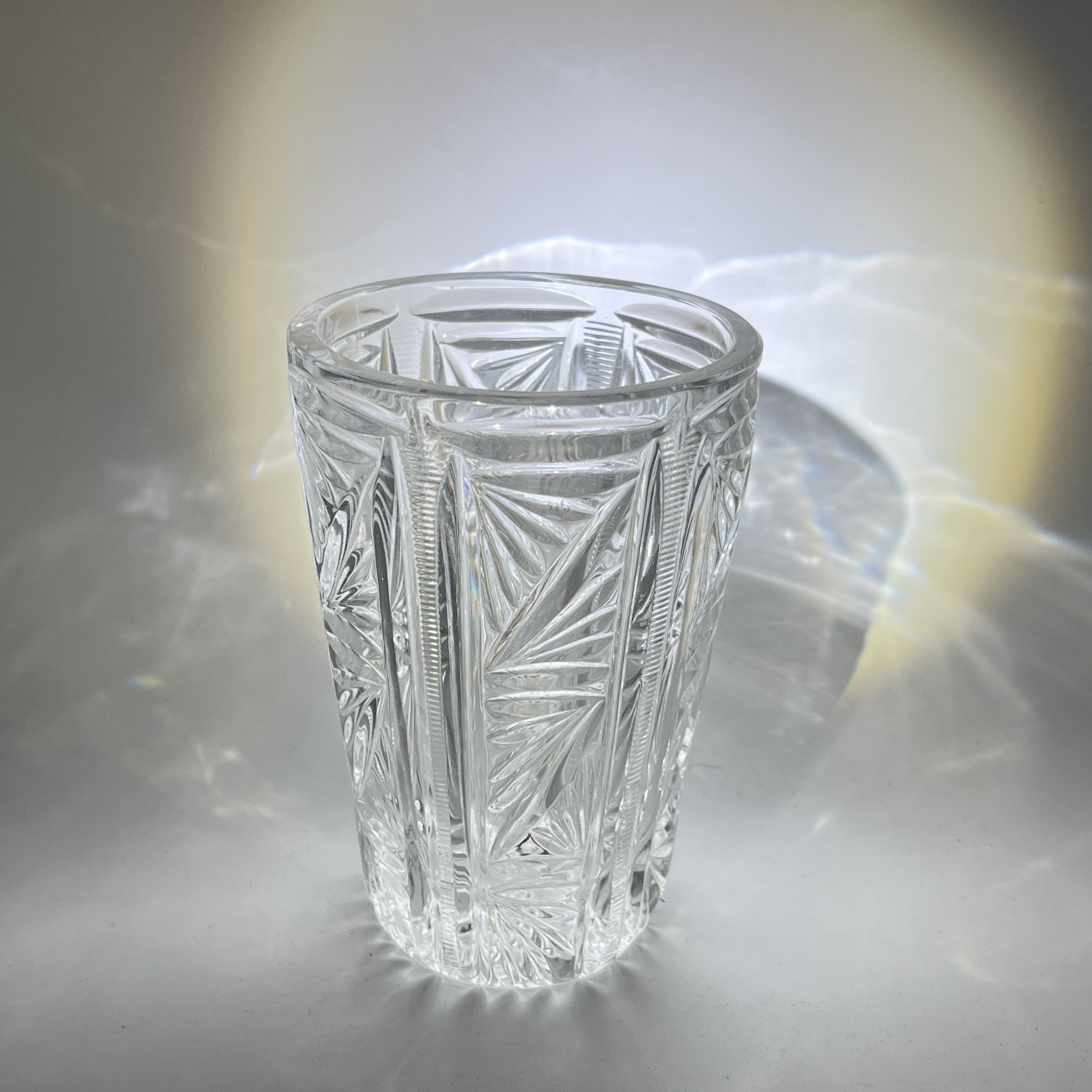 Вазочка с геометрическим декором, хрусталь, пресс, СССР, 1970-1990 гг.