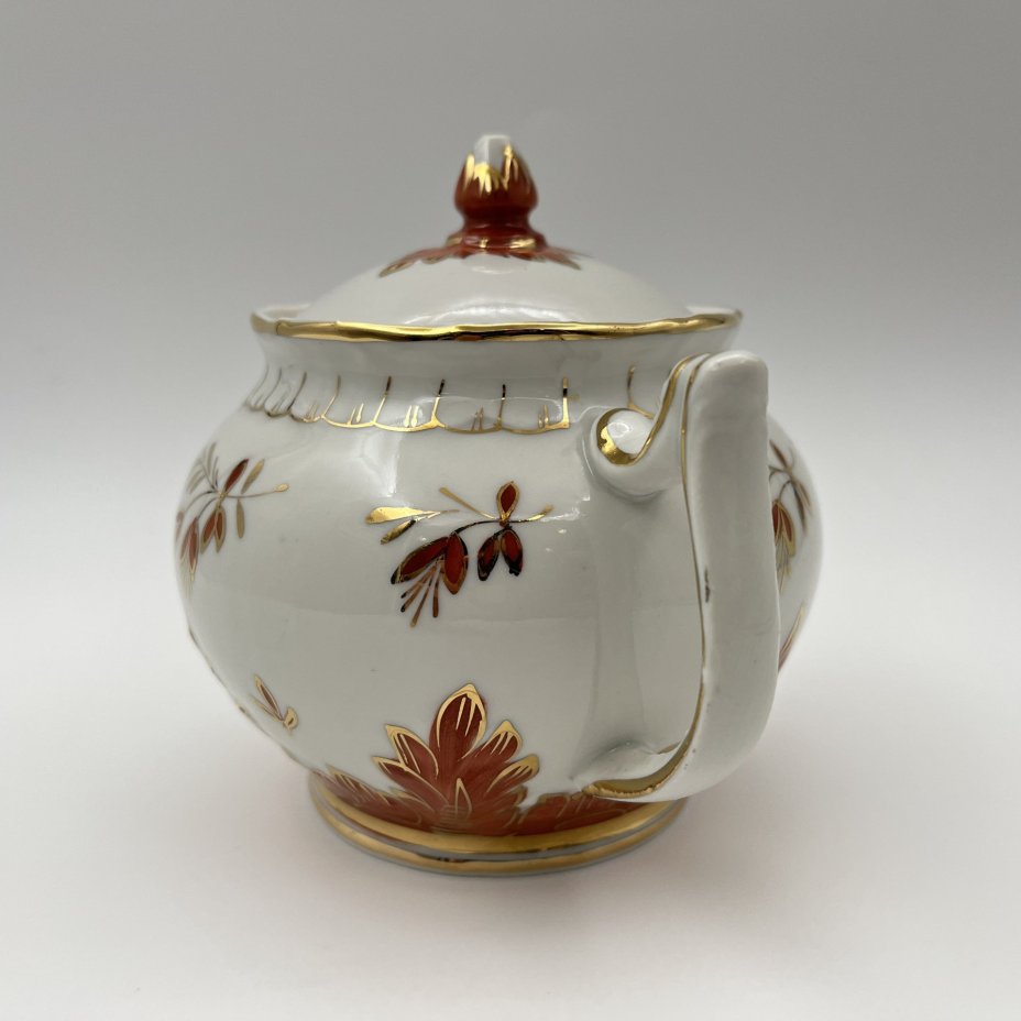 Сахарница из сервиза "Барбарис"