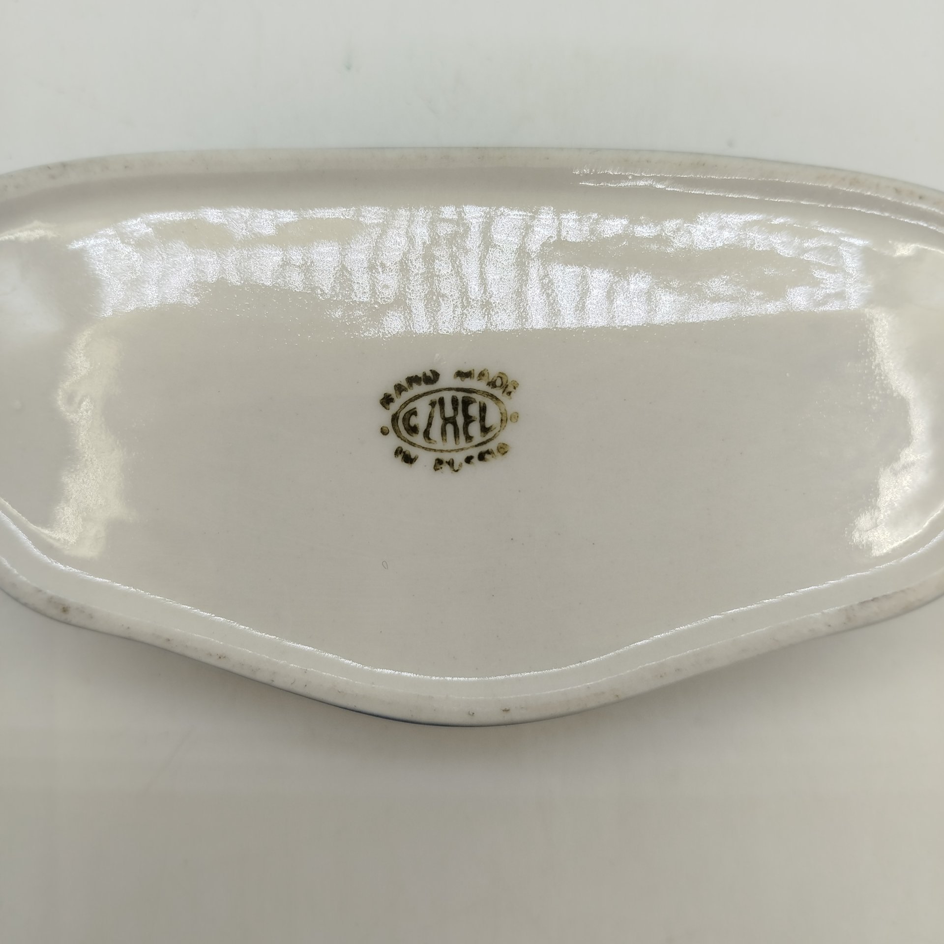Шкатулка с растительным декором, Гжель, фарфор, роспись, Россия, 1991-2010 гг.