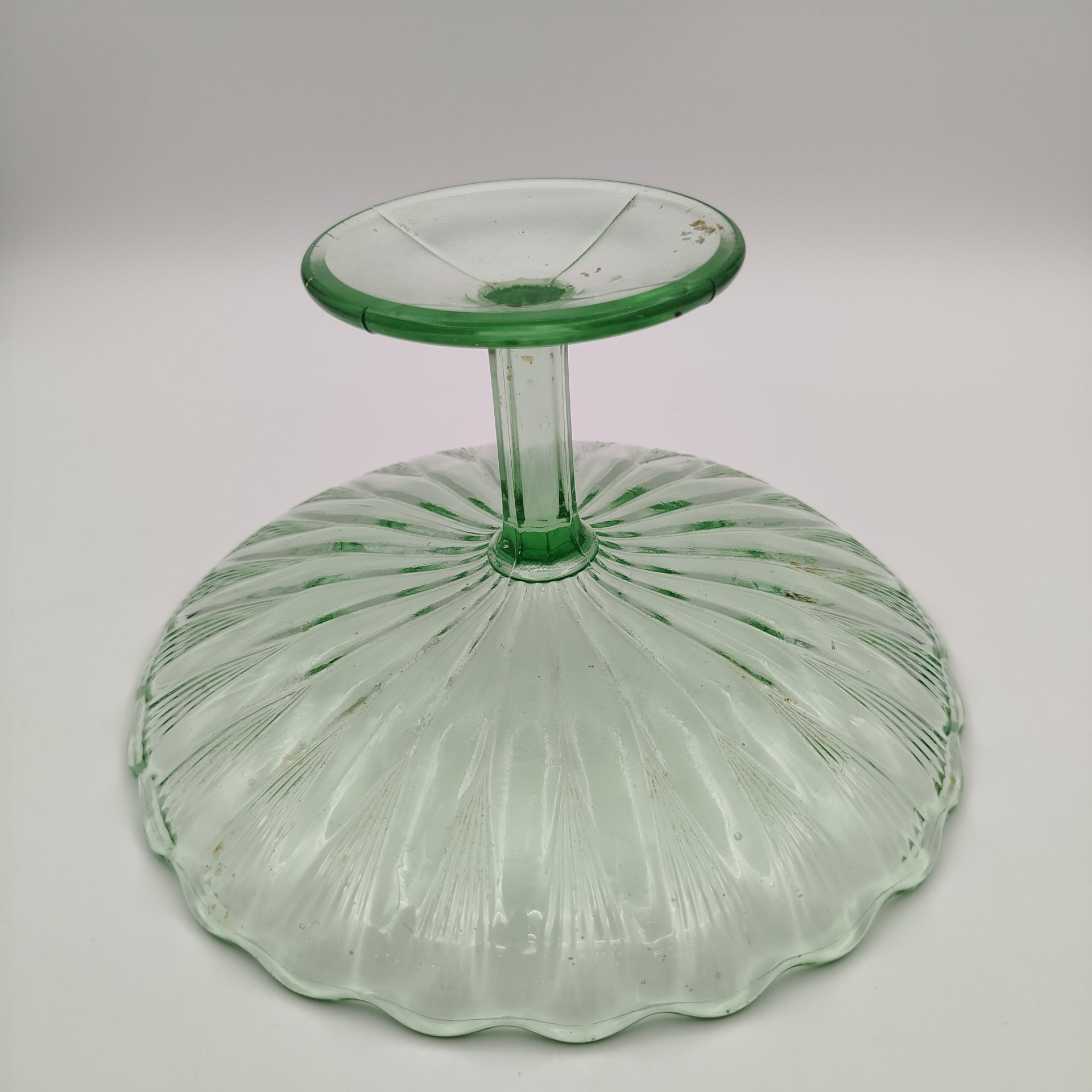 Конфетница (фруктовница) зеленого оттенка, стекло, СССР, 1950-1980 гг.
