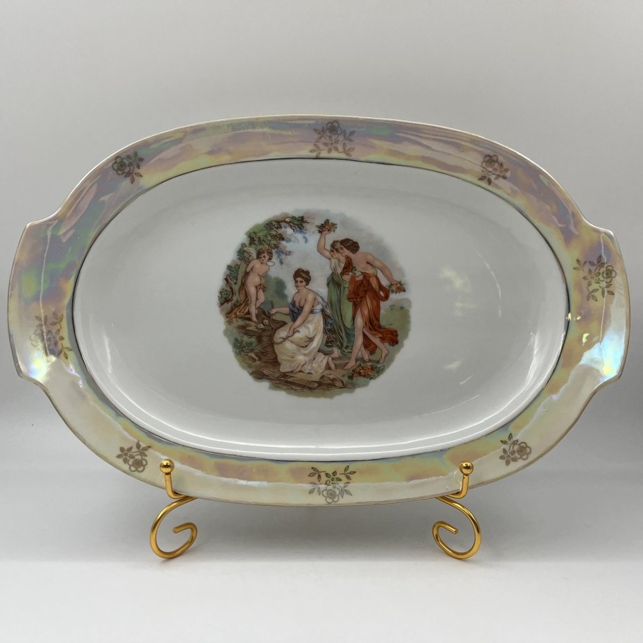 Блюдо "Мадонна", фарфор, деколь, люстр, золочение, Kahla, ГДР, 1960-1990 гг.