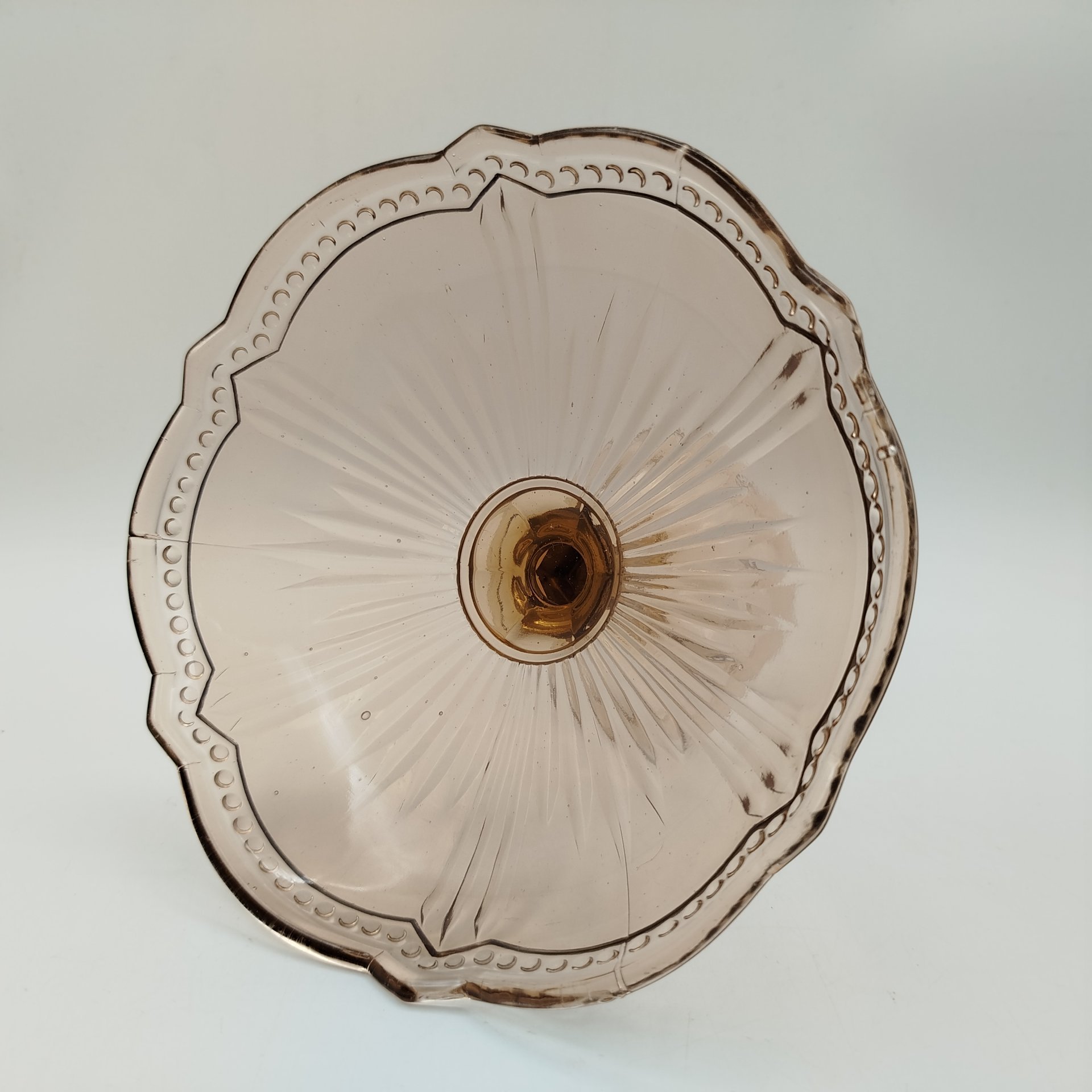 Ваза на ножке (конфетница), стекло, пресс, СССР, 1970-1990 гг.