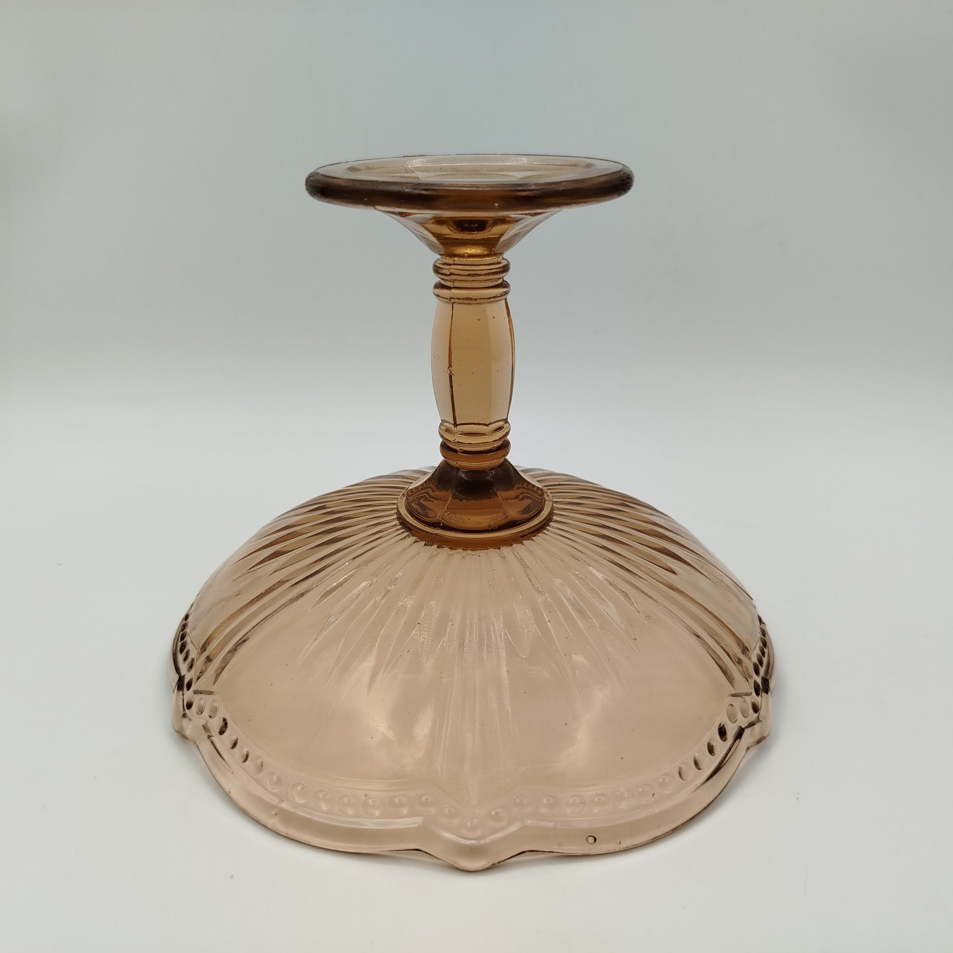 Ваза на ножке (конфетница), стекло, пресс, СССР, 1970-1990 гг.