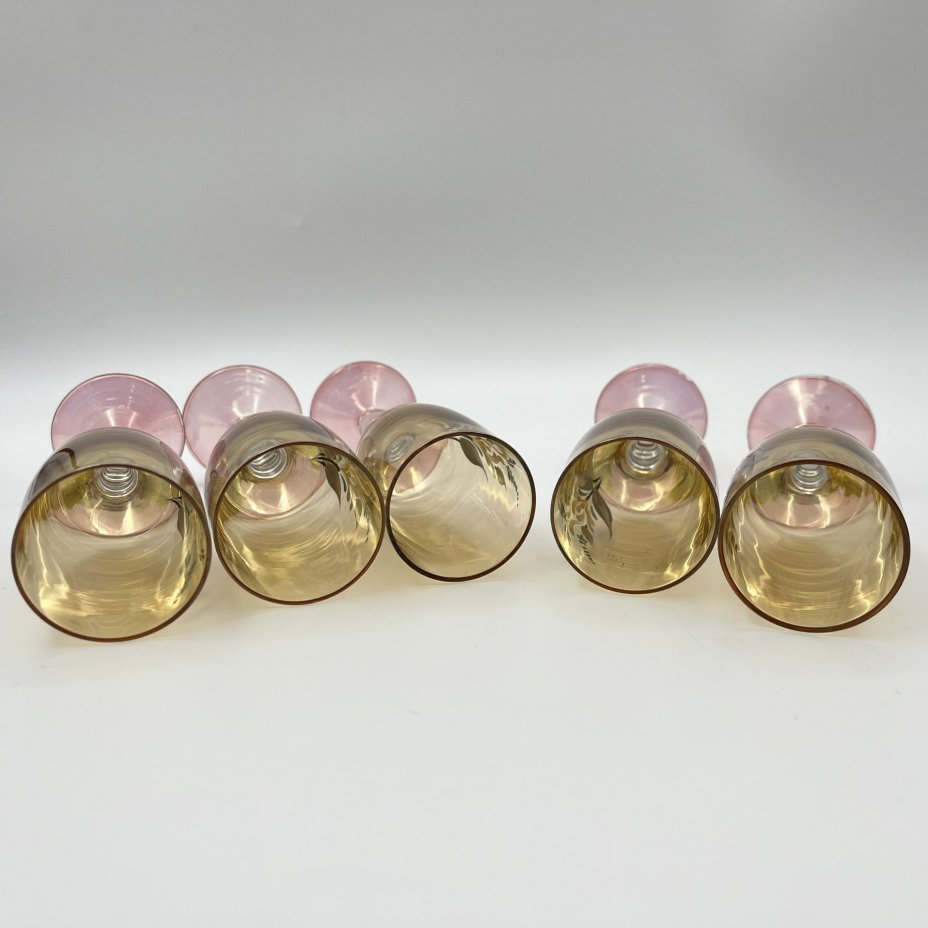 Набор из 5 бокалов для крепких напитков, украшенный цветочным декором на фигурной ножке