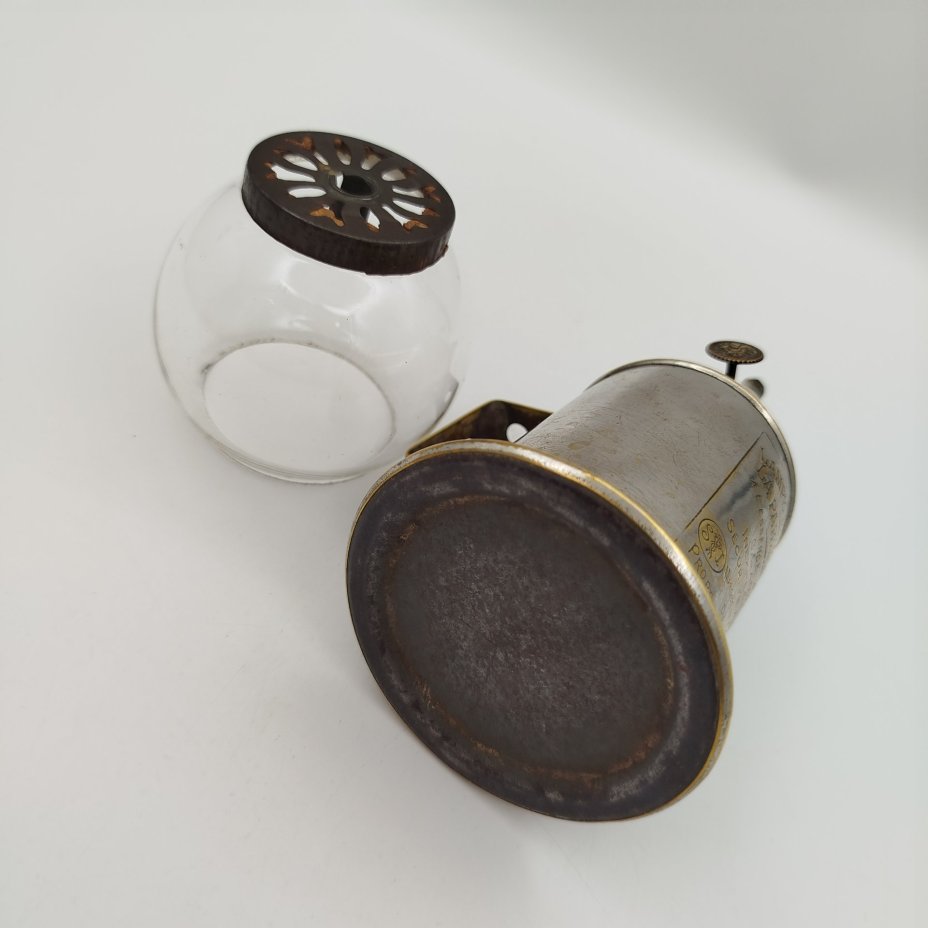 Лампа бензиновая с округлым плафоном, латунь, стекло, Франция, 1890-1910 гг.