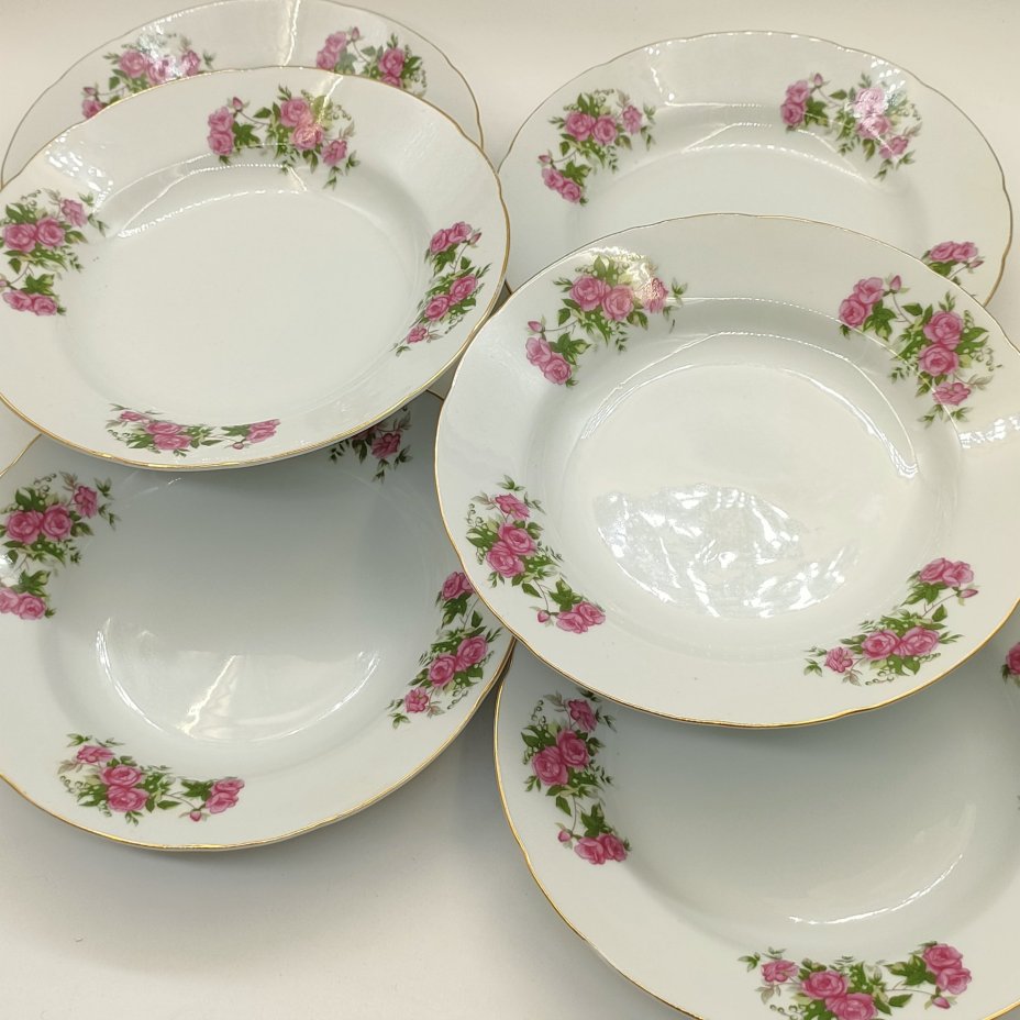 Набор из 6-ти суповых тарелок, украшенных декором в виде роз, фарфор, деколь, золочение, MS China, Япония, 1970-1990 гг.