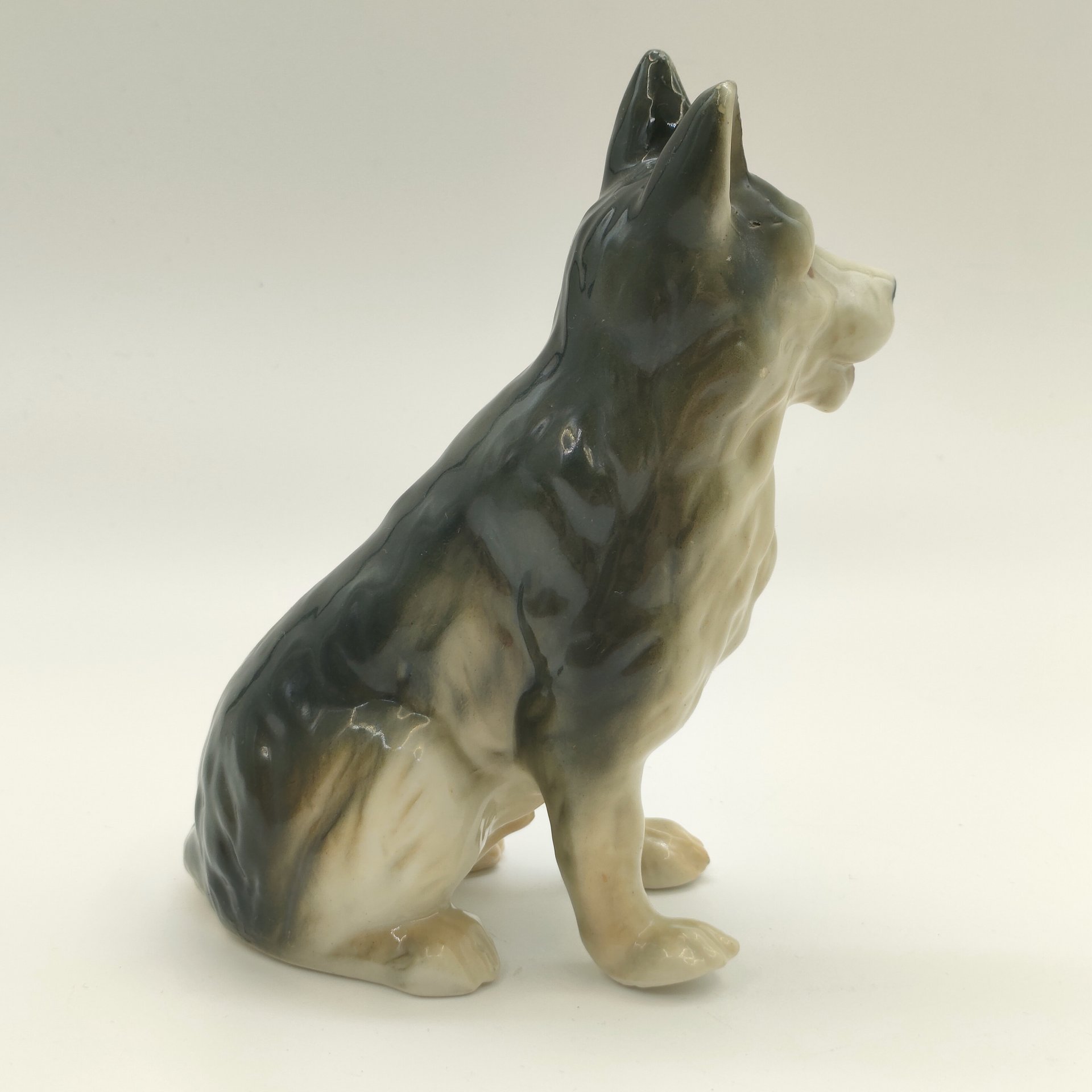 Статуэтка "Овчарка"