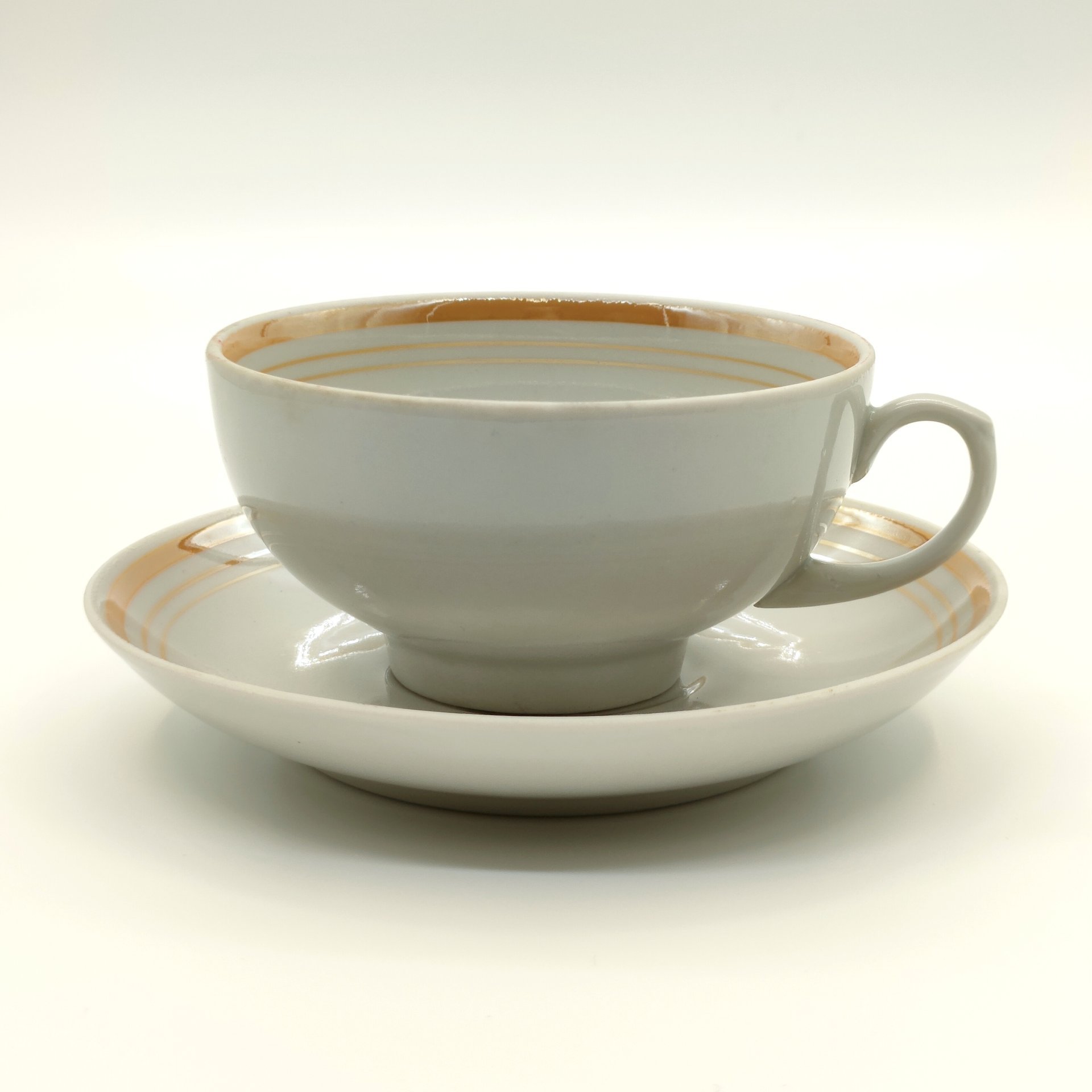 Пара чайная с лаконичным декором, фарфор, обводка, Дулевский фарфоровый завод (Дулёво), СССР, 1992 г.