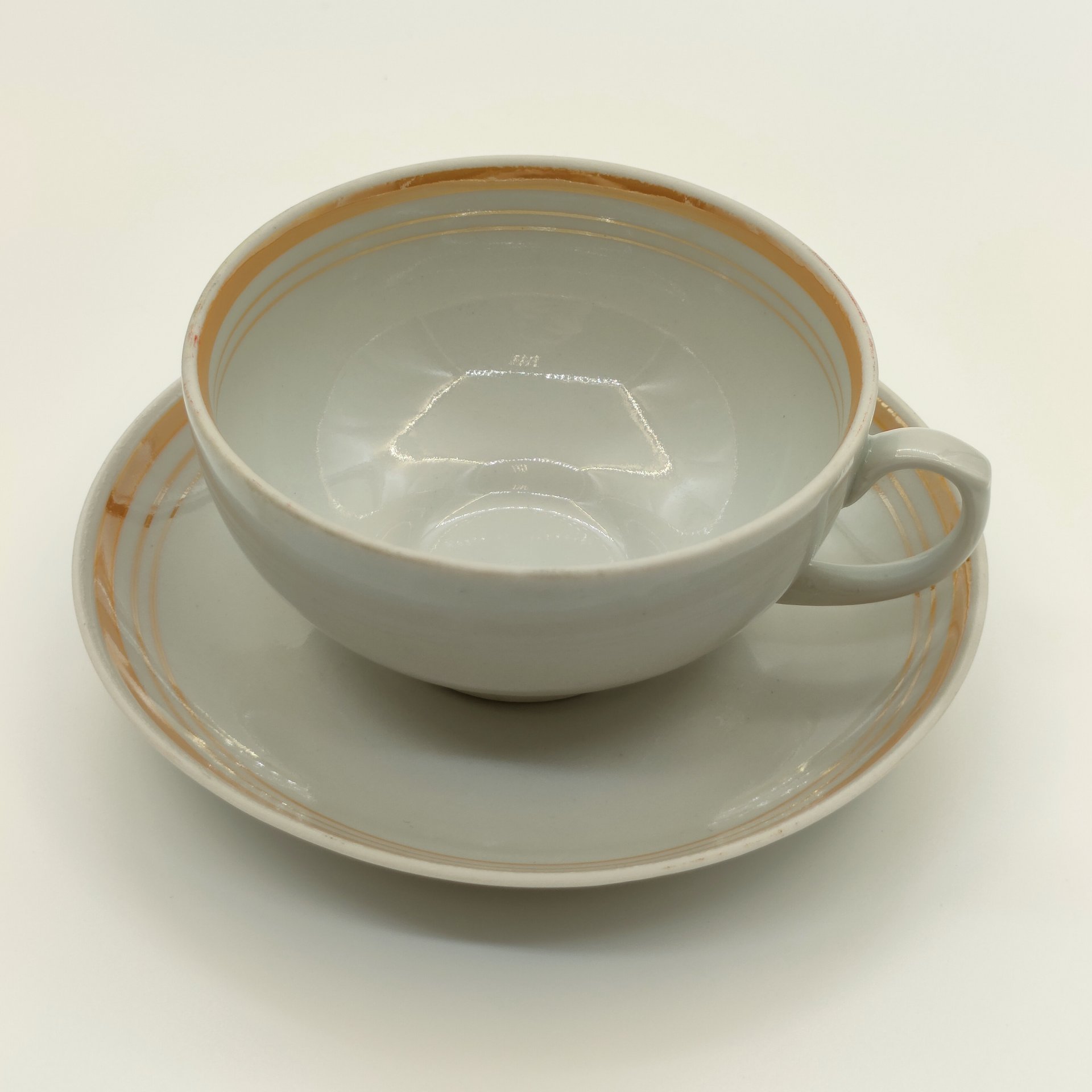 Пара чайная с лаконичным декором, фарфор, обводка, Дулевский фарфоровый завод (Дулёво), СССР, 1992 г.