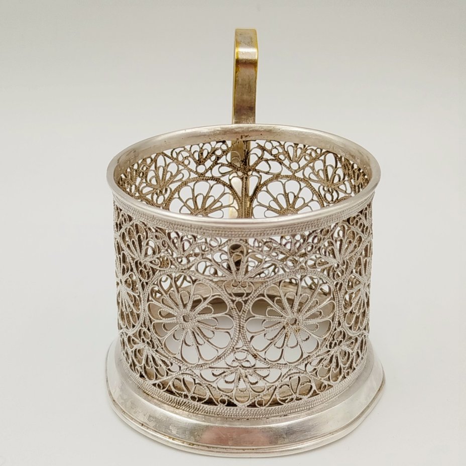 Подстаканник с ажурным цветочным декором, металл, скань, Мстерская художественная фабрика  «Ювелир», СССР, 1957 г.