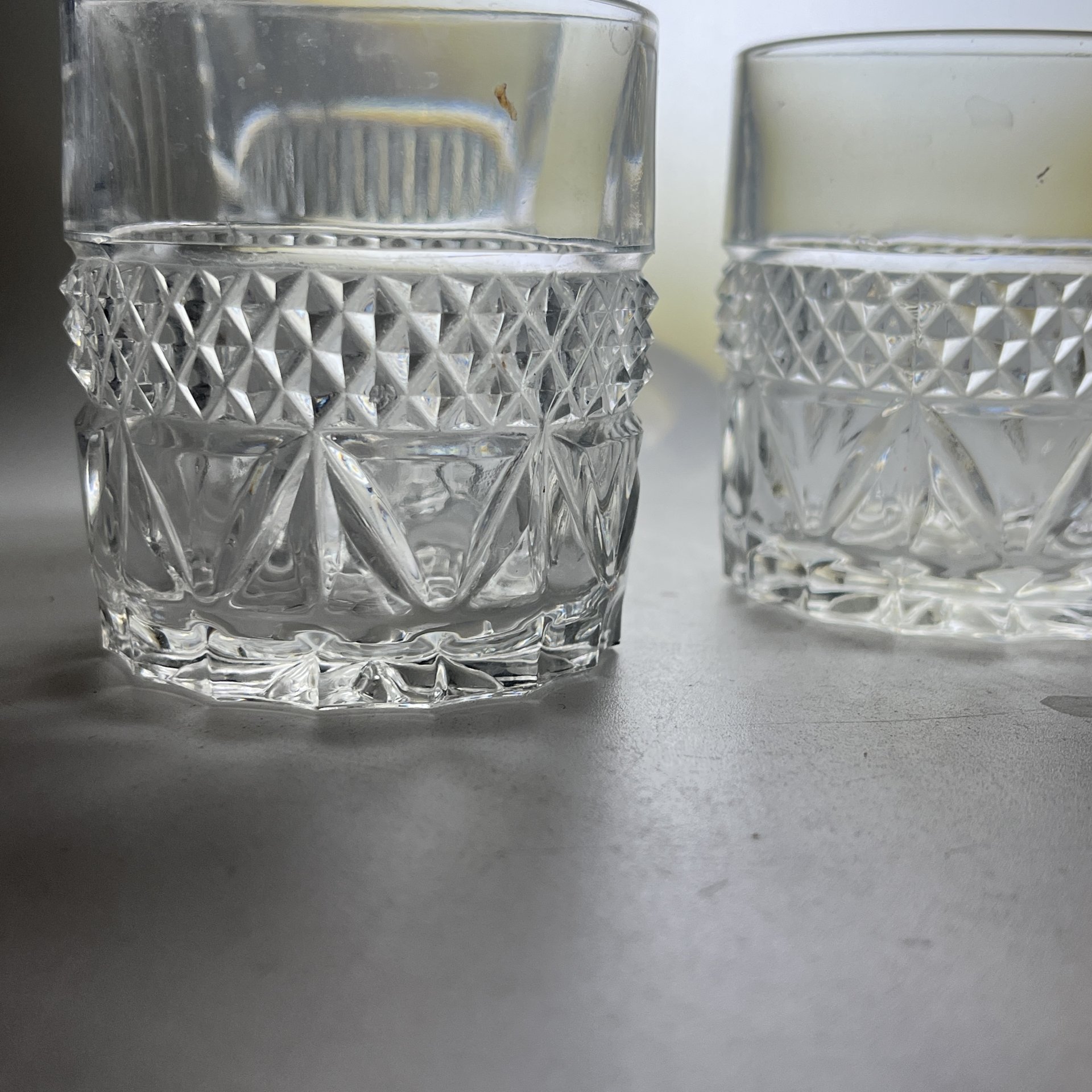 Набор из 3 больших стопок с резным геометрическим декором, хрусталь, алмазная грань, СССР, 1970-1990 гг.