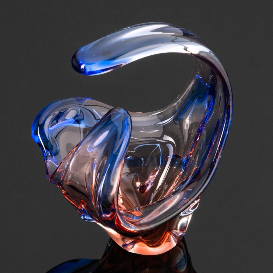 Ваза (конфетница) в виде корзиночки, Мстисовский стекольный завод, Mstisov Glassworks (Стекольный завод в Мстишов)