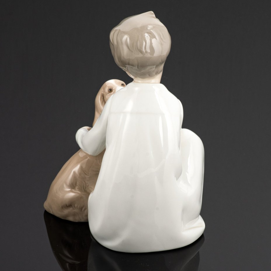 Статуэтка винтажная "Мальчик с собакой", фарфор, Lladro, Lladro