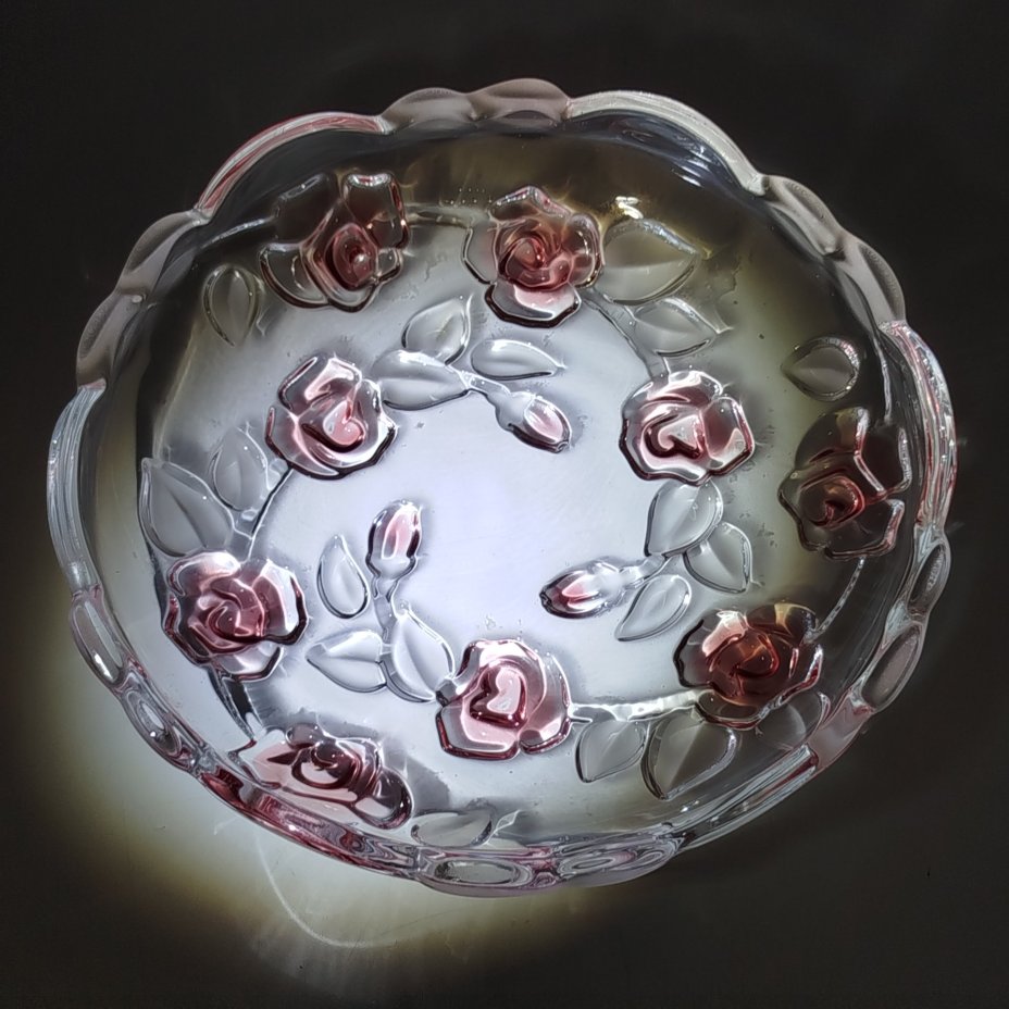 Блюдо сервировочное (конфетница) с рельефным цветочным декором, цветное стекло, матирование, Walther Glas, Германия, 1990-2010 гг.