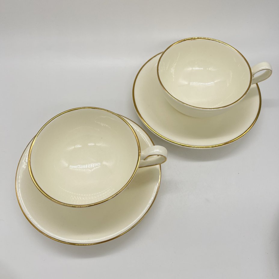 Две чайные пары с лаконичным декором Mosa Maastricht