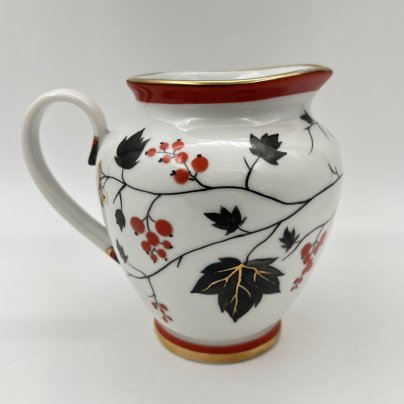 Молочник "Красная смородина", автор Александра Щекатихина-Потоцкая