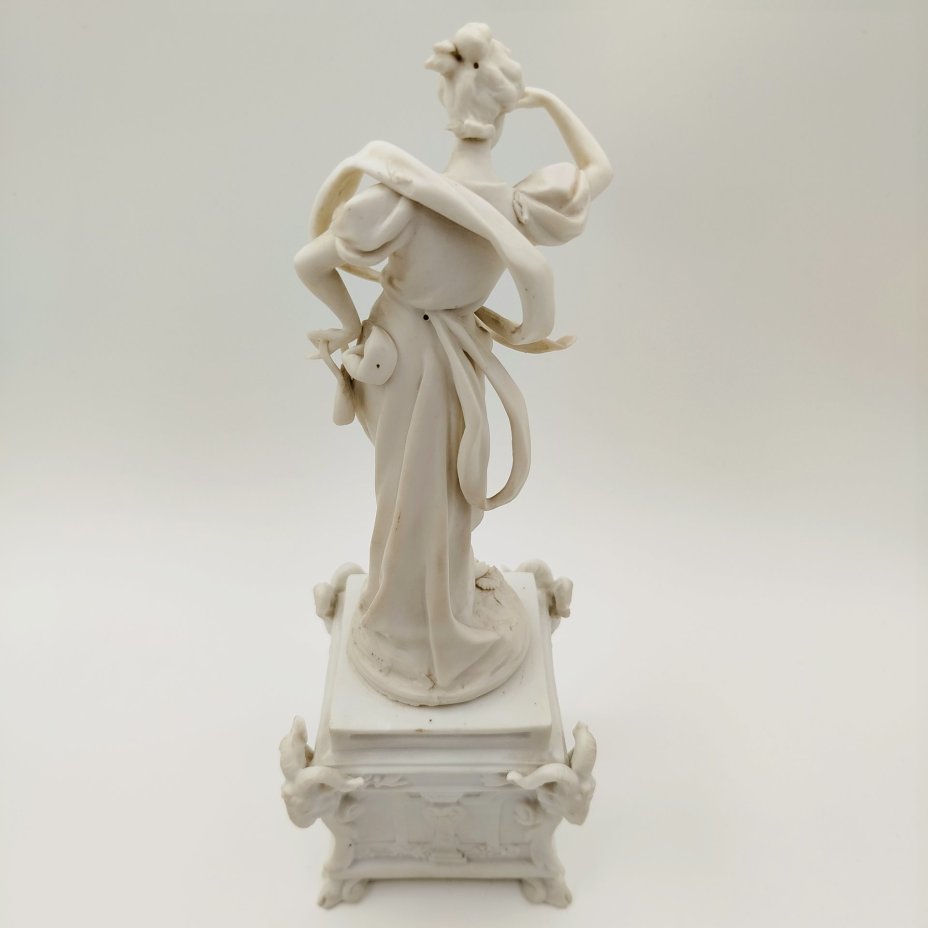 Статуэтка "Нимфа"