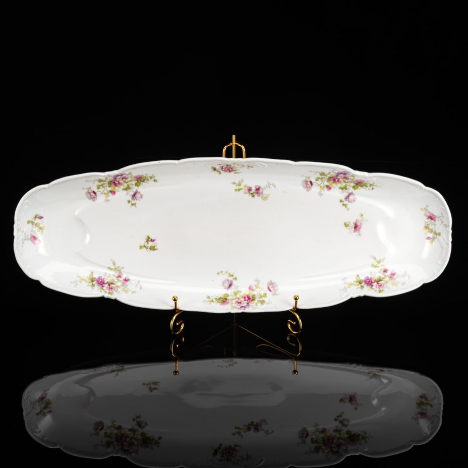 Сервиз обеденный с цветочным декором и рокайлями на 6 персон (32 предмет), фарфор, деколь с подрисовкой, Фабрика князя Друцкого-Любецкого в Цмелеве, Российская империя, 1887-1917 гг.