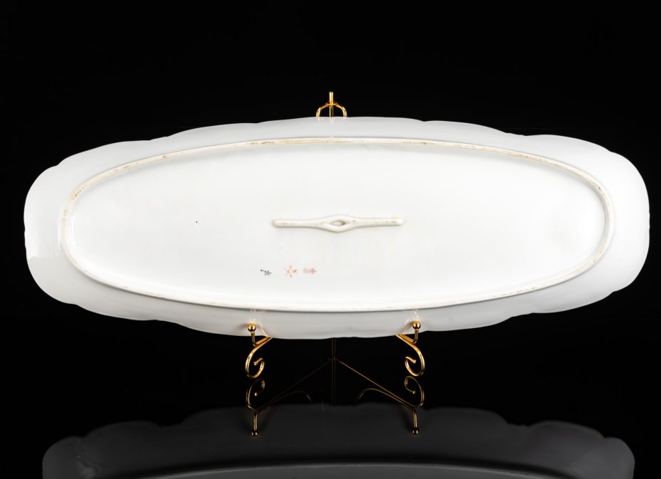 Сервиз обеденный с цветочным декором и рокайлями на 6 персон (32 предмет), фарфор, деколь с подрисовкой, Фабрика князя Друцкого-Любецкого в Цмелеве, Российская империя, 1887-1917 гг.