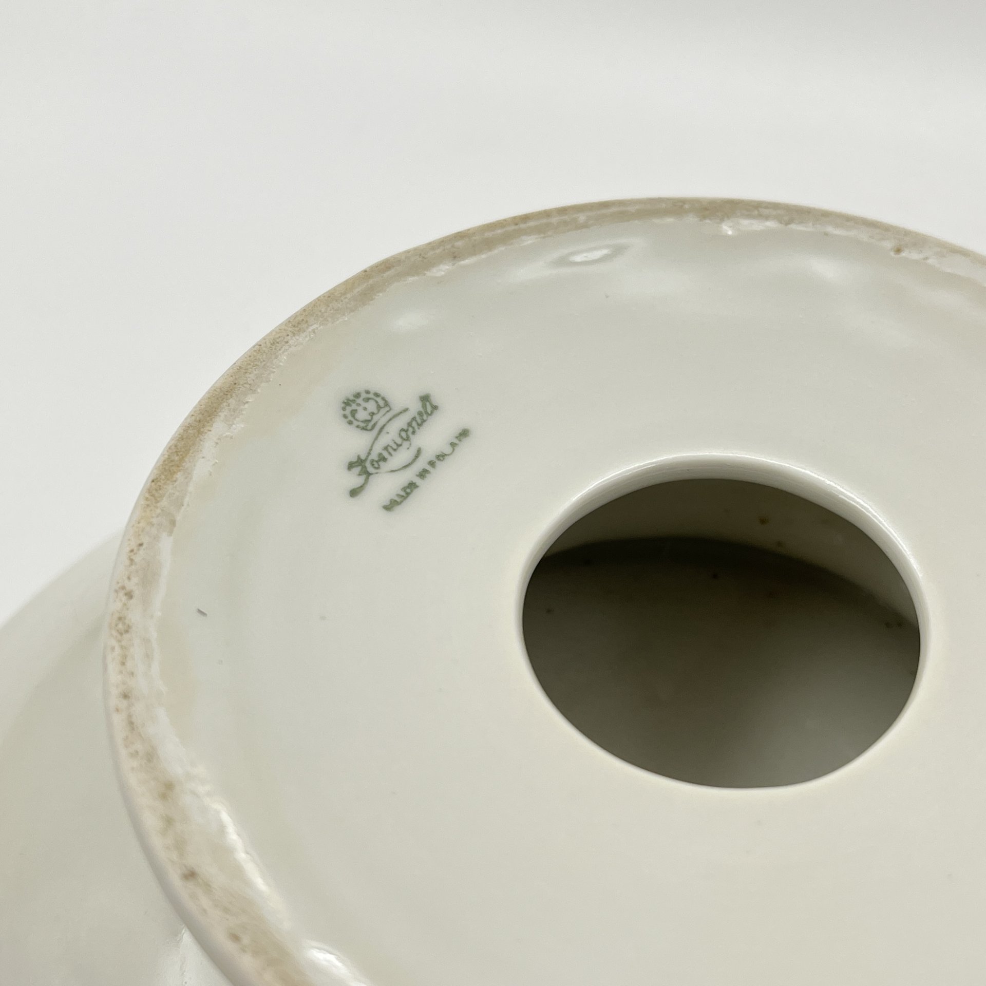 Фруктовница с рельефным декором, фарфор, золочение, Koenigszelt, Польша, 1945-1954 гг.