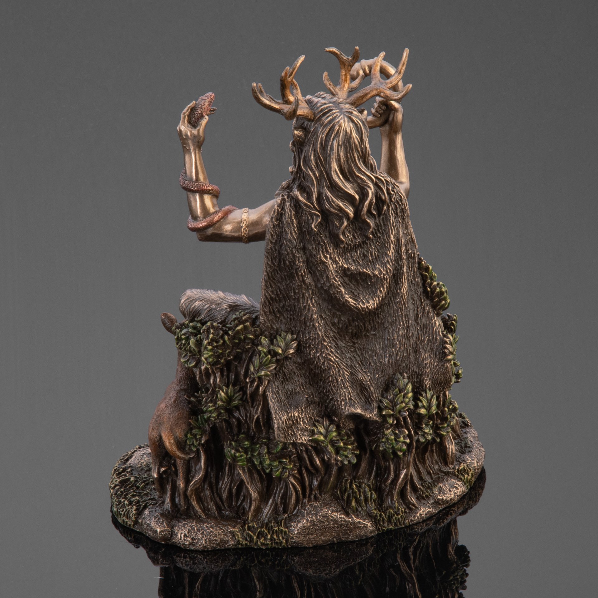 Статуэтка "Кернунн - Лесной бог" Veronese, полистоун, Тайвань, 2023 г.