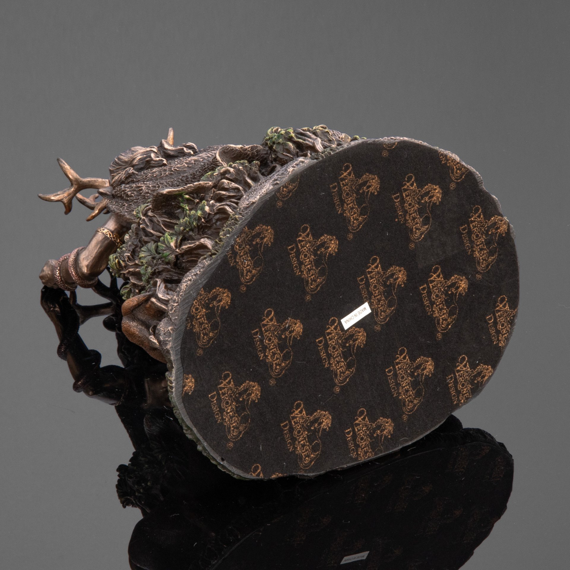 Статуэтка "Кернунн - Лесной бог" Veronese, полистоун, Тайвань, 2023 г.