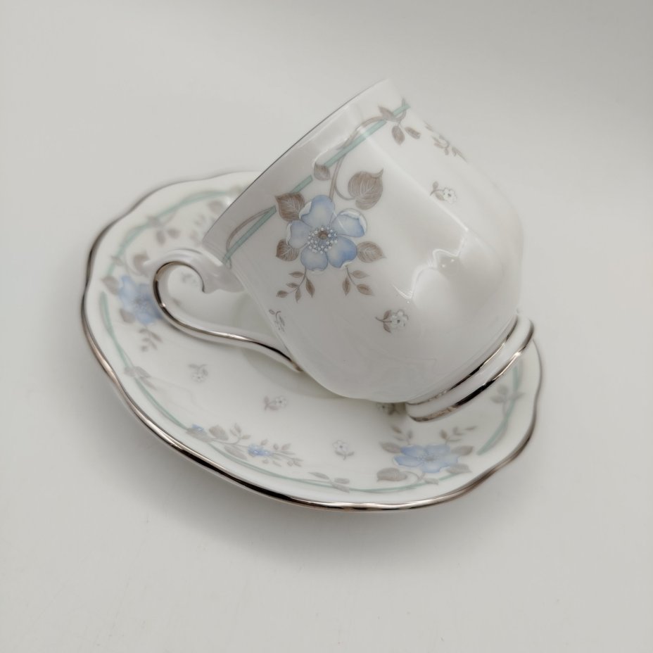 Кофейная пара "Satin Rose", фарфор, деколь, серебрение, Royal Albert, Великобритания, 1980-1990 гг., Royal Albert