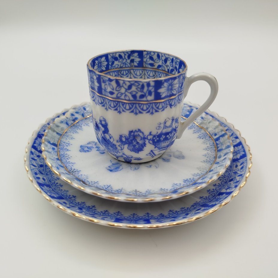Трио кофейное в стиле шинуазри, China Blau Tiefenfurt, фарфор, деколь, Германия, 1919-1944 гг.