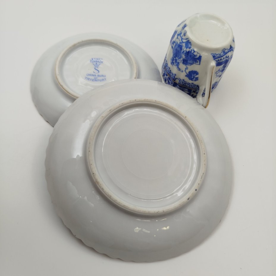 Трио кофейное в стиле шинуазри, China Blau Tiefenfurt, фарфор, деколь, Германия, 1919-1944 гг.