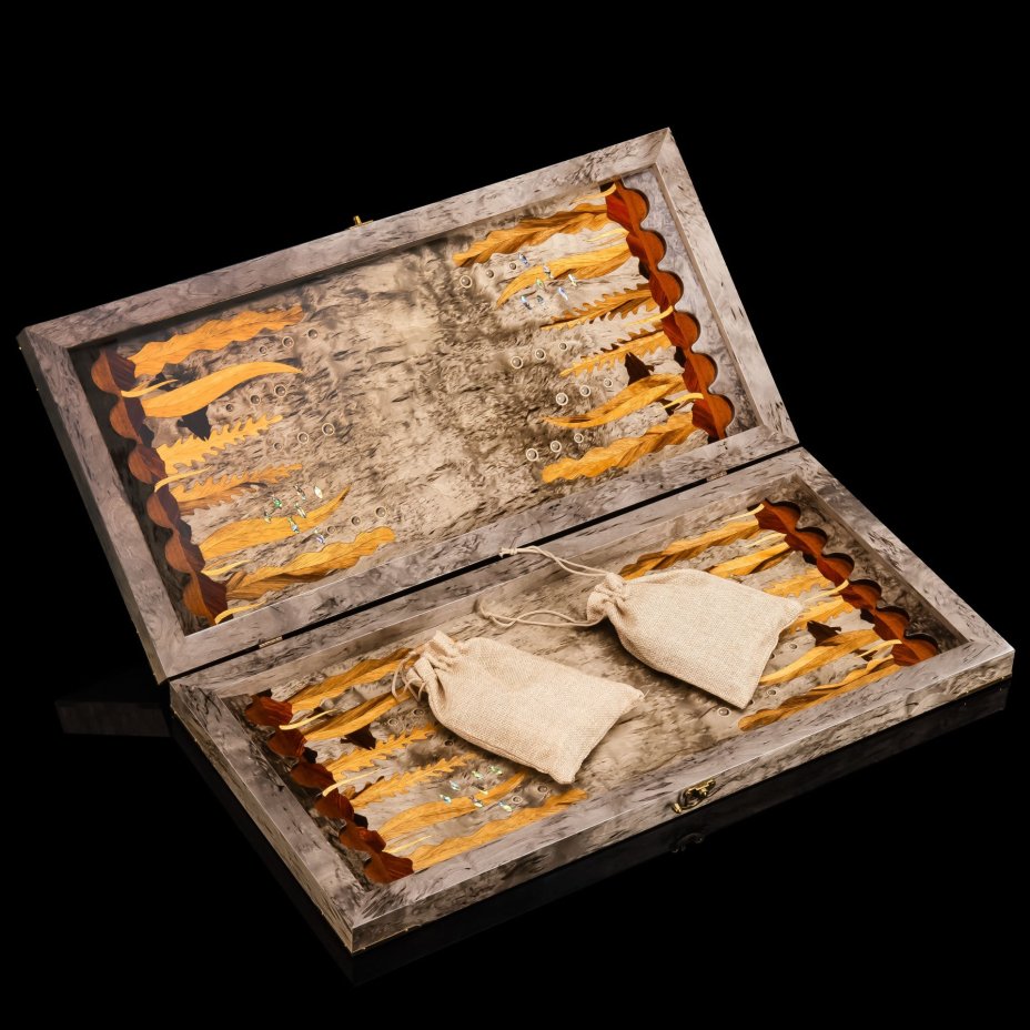 Нарды "Щука" (Рыбалка), дерево, карельская береза, морение, шлифовка, лак, инкрустация, перламутр, Российская Федерация, 2025 г.