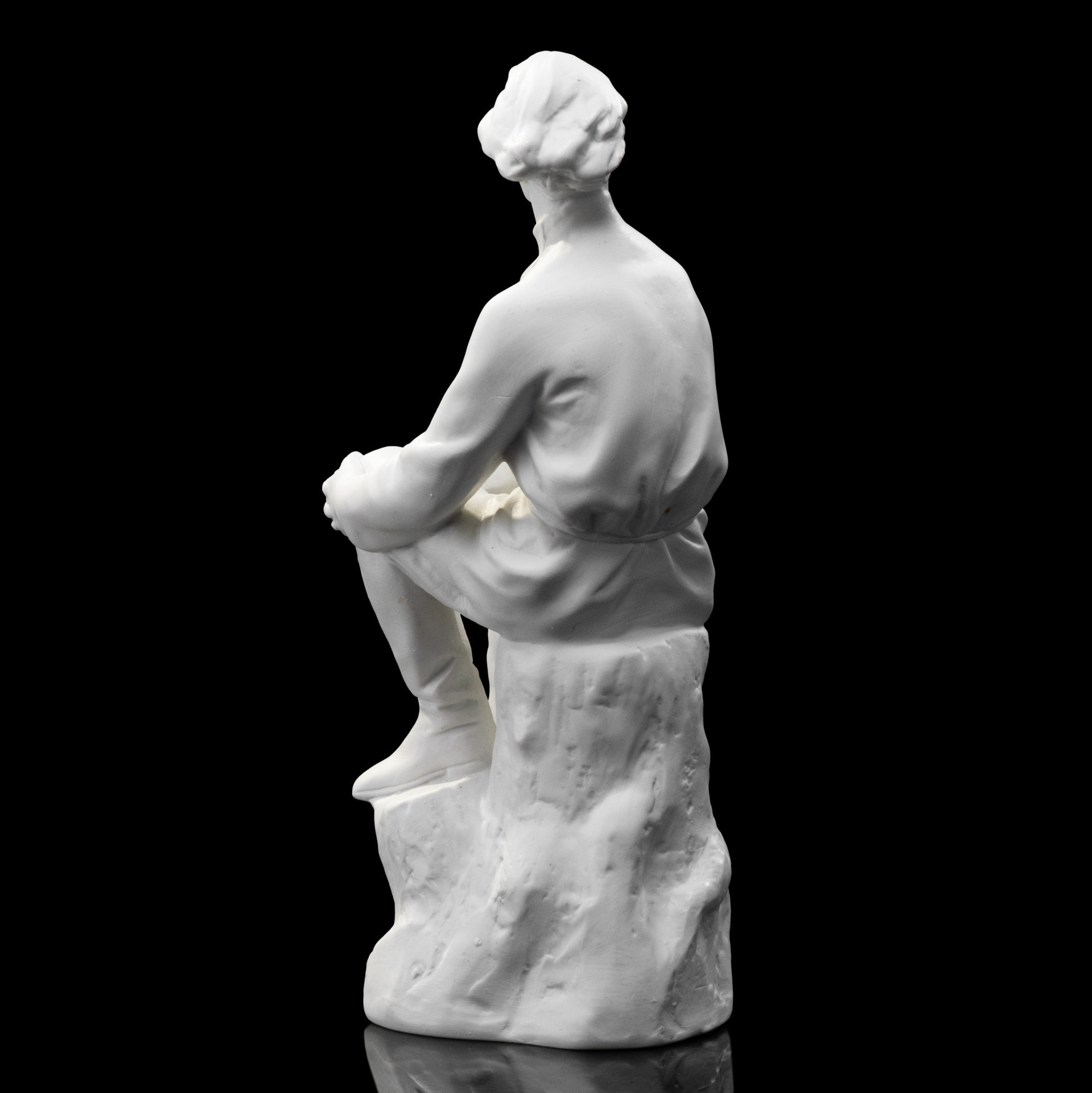 Статуэтка "Максим Горький", автор В.Г. Стамов, бисквит, Ленинградский фарфоровый завод (ЛФЗ), СССР, 1950-1960 гг., Ленинградский фарфоровый завод (ЛФЗ)