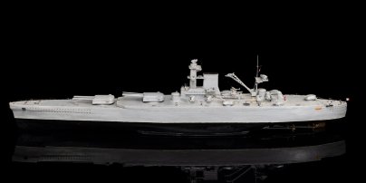 Модель французского линкора "Richelieu" в масштабе 1:234