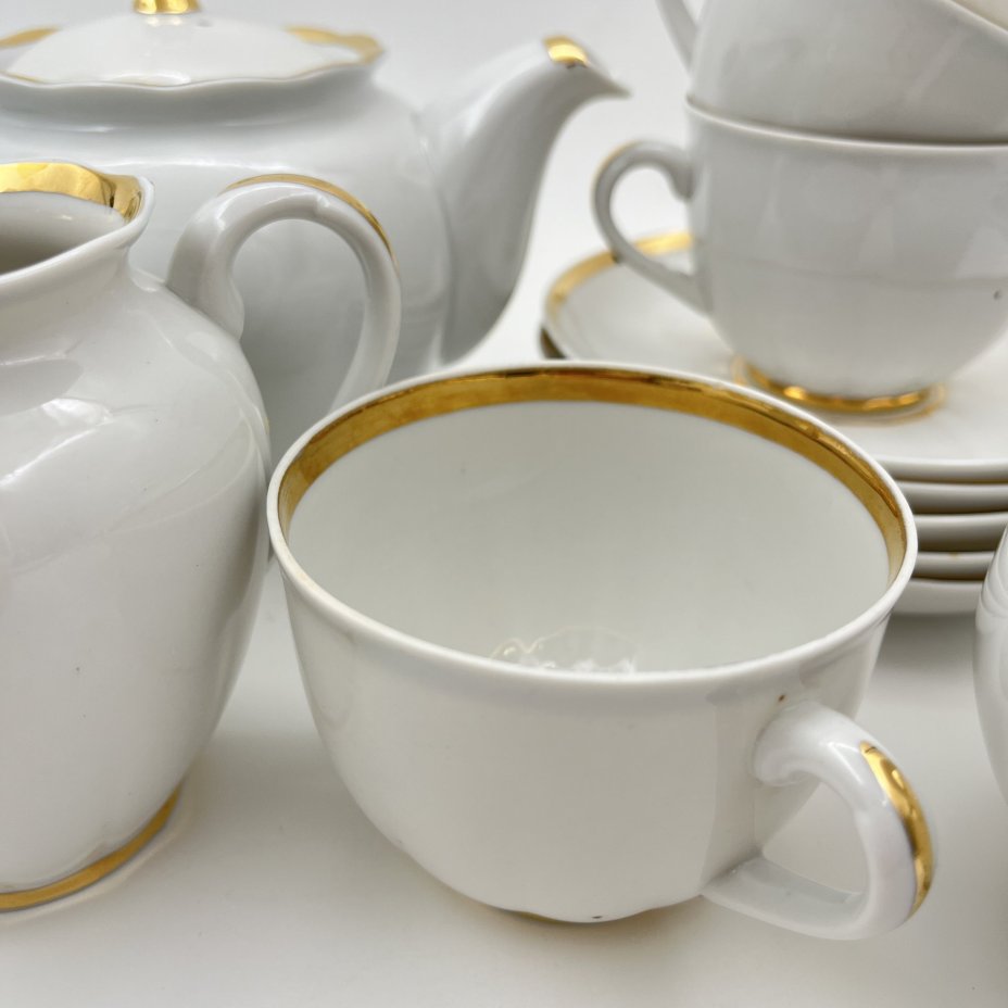 Сервиз чайный с лаконичным декором на 4 персоны (12 предметов), фарфор, золочение, Дмитровский фарфоровый завод (ДФЗ Вербилки), СССР, 1954-1965 гг.