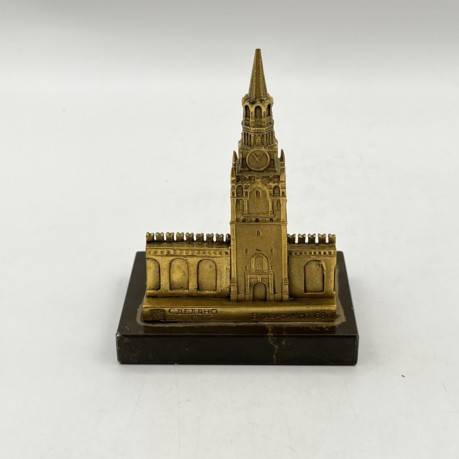 Миниатюра "Спасская башня" (Московский Кремль), скульптор Максимов В.
