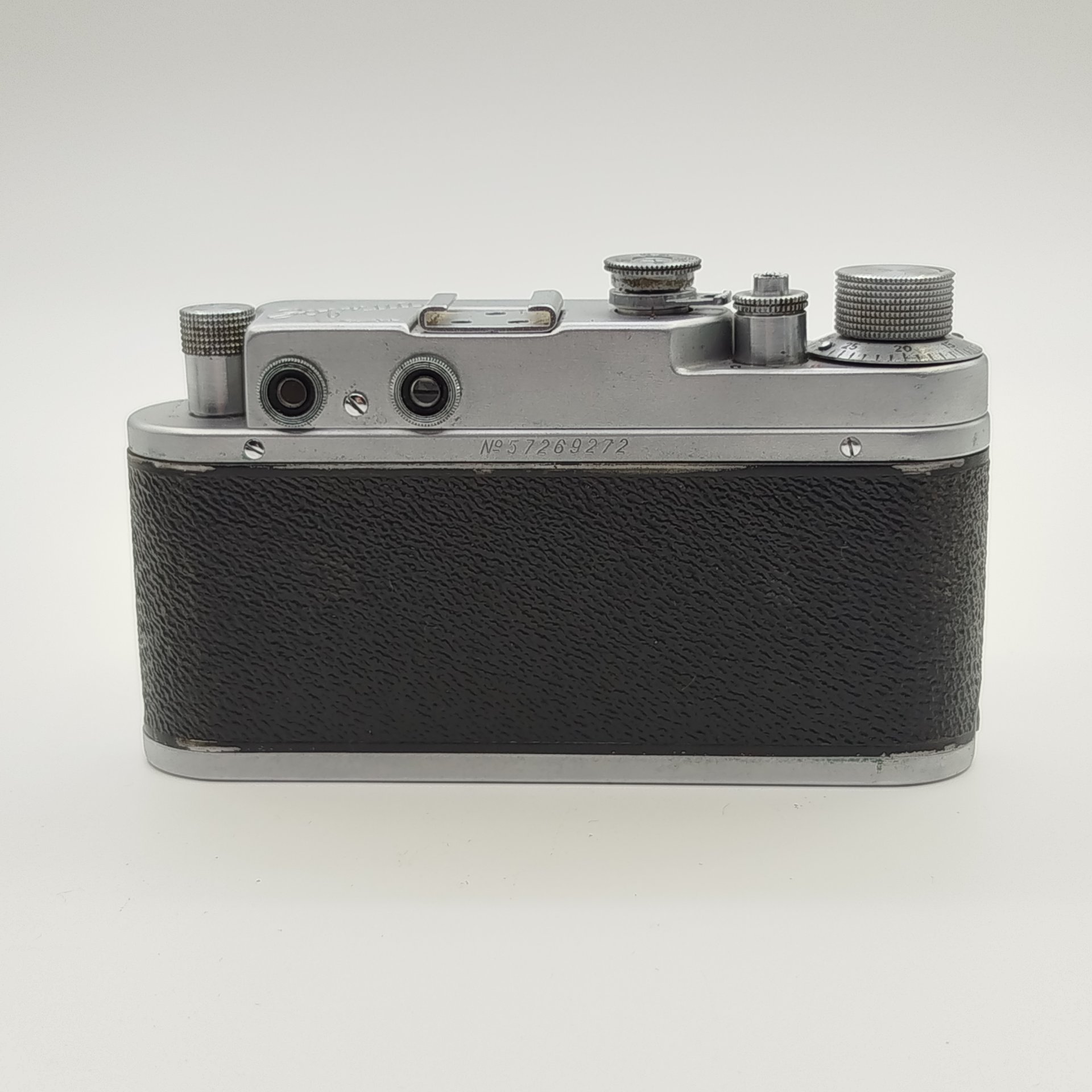 Фотоаппарат "Зоркий-С" с объективом "Индустар-22" в оригинальном кофре, Красногорский механический завод (КМЗ)