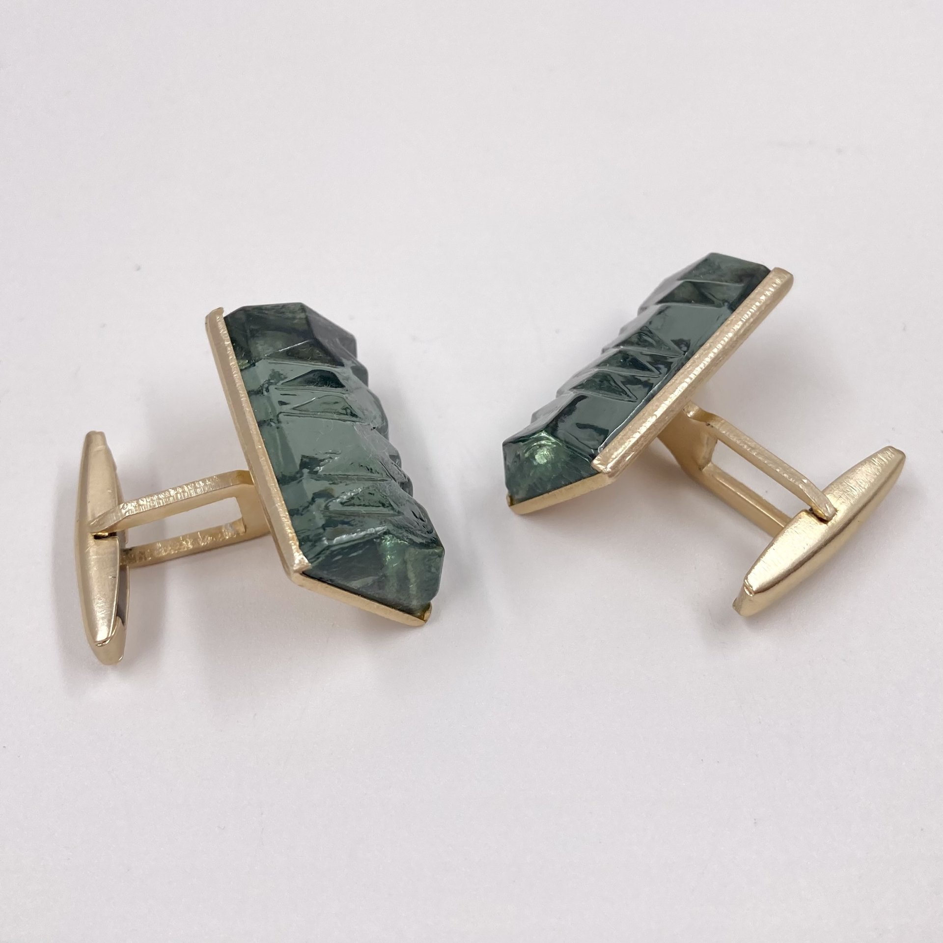 Запонки со вставками серо-зеленого оттенка, металл, стекло, СССР, 1970-1990 гг.