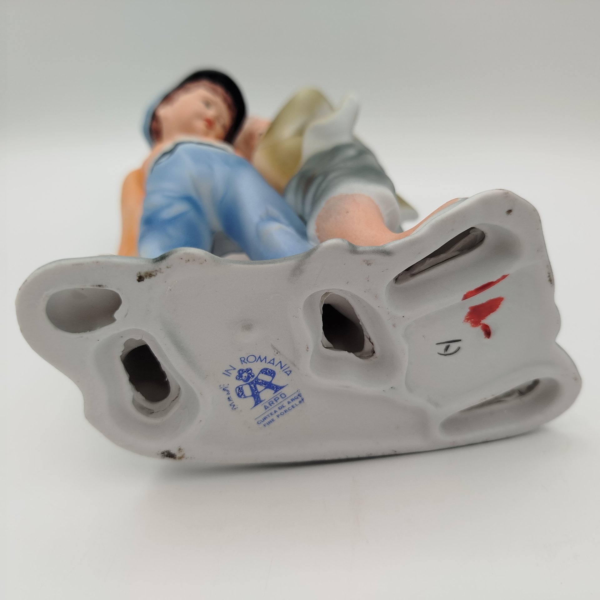 Статуэтка "Задиры-драчуны", фарфор, бисквит, роспись, Arpo, Румыния, 1970-1990 гг.