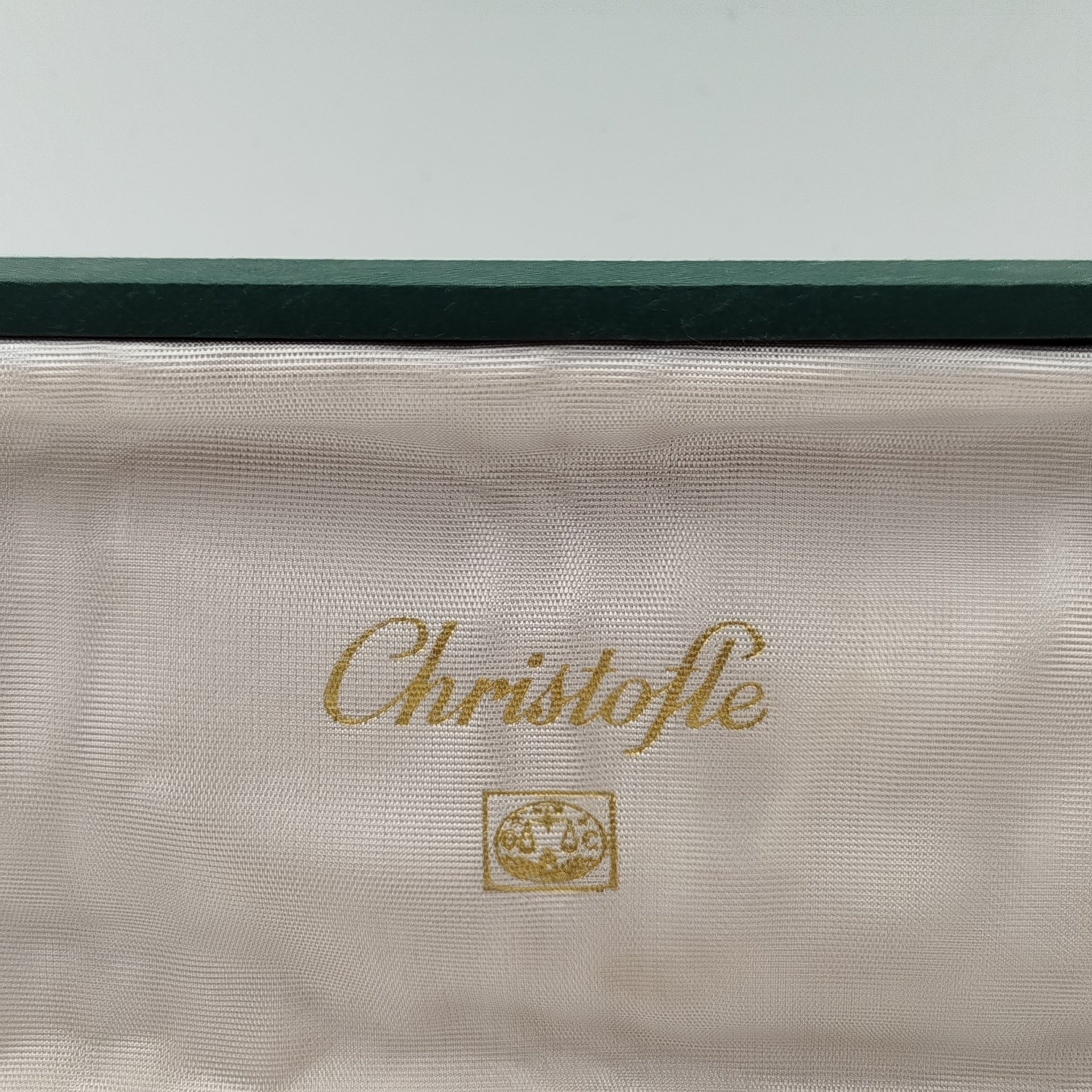 Набор столовых приборов на одну персону в оригинальном кофре, металл, серебрение, картон, Christofle, Франция, 1960-1983 гг.