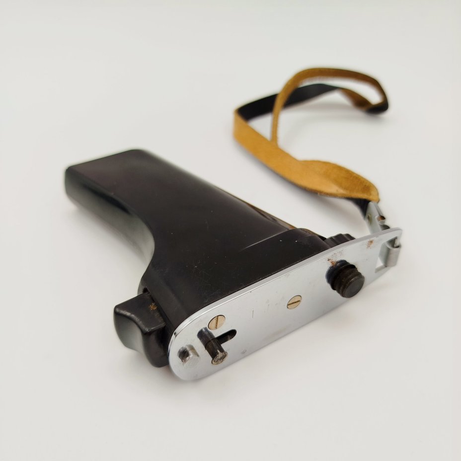 Киносъемочная камера "Киев Альфа 16" в сумке,  Киевский завод автоматики имени Г. И. Петровского