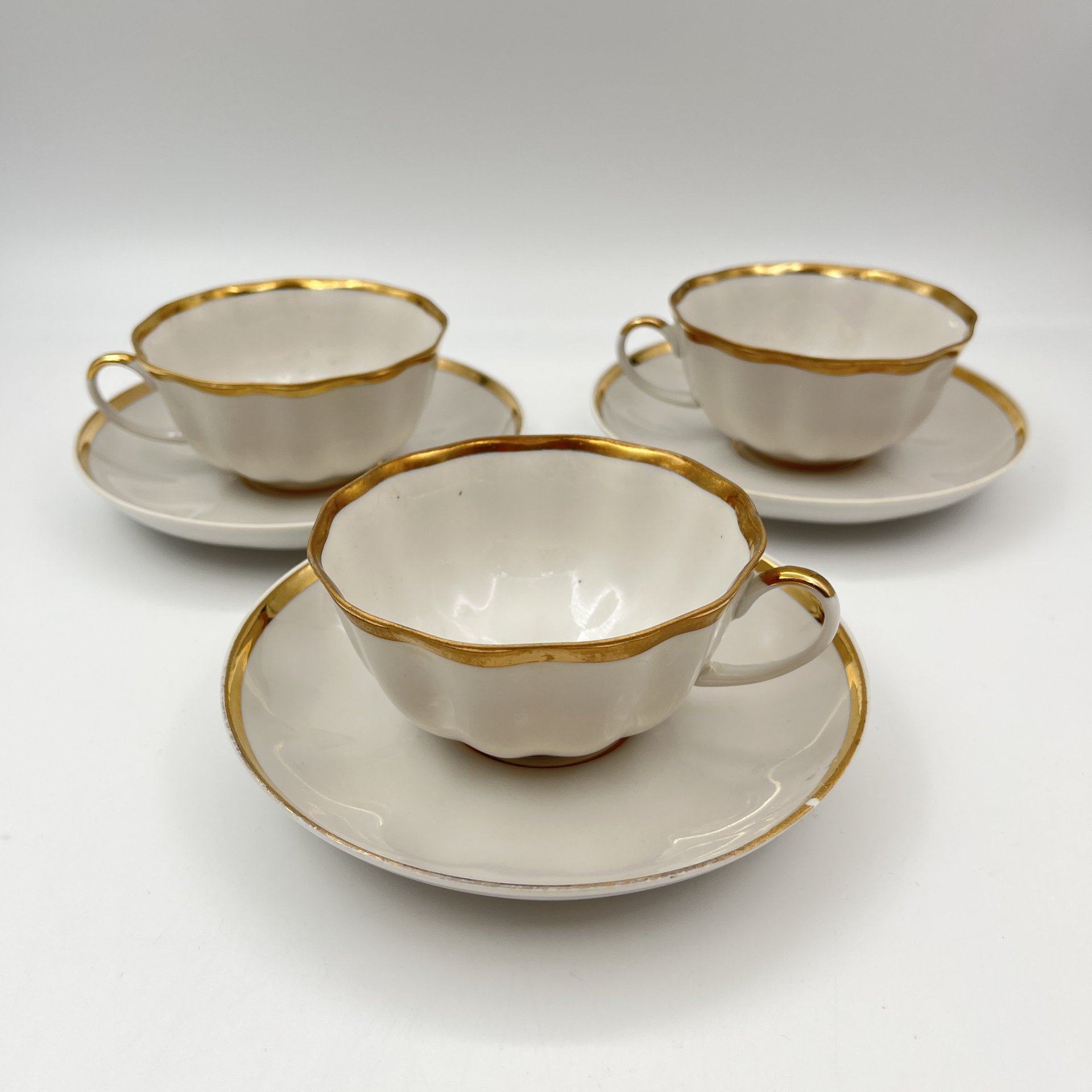 Набор из 3-х чайных пар с лакончиным декором, фарфор, золочение, Дулевский фарфоровый завод (Дулёво), СССР, 1989 г.