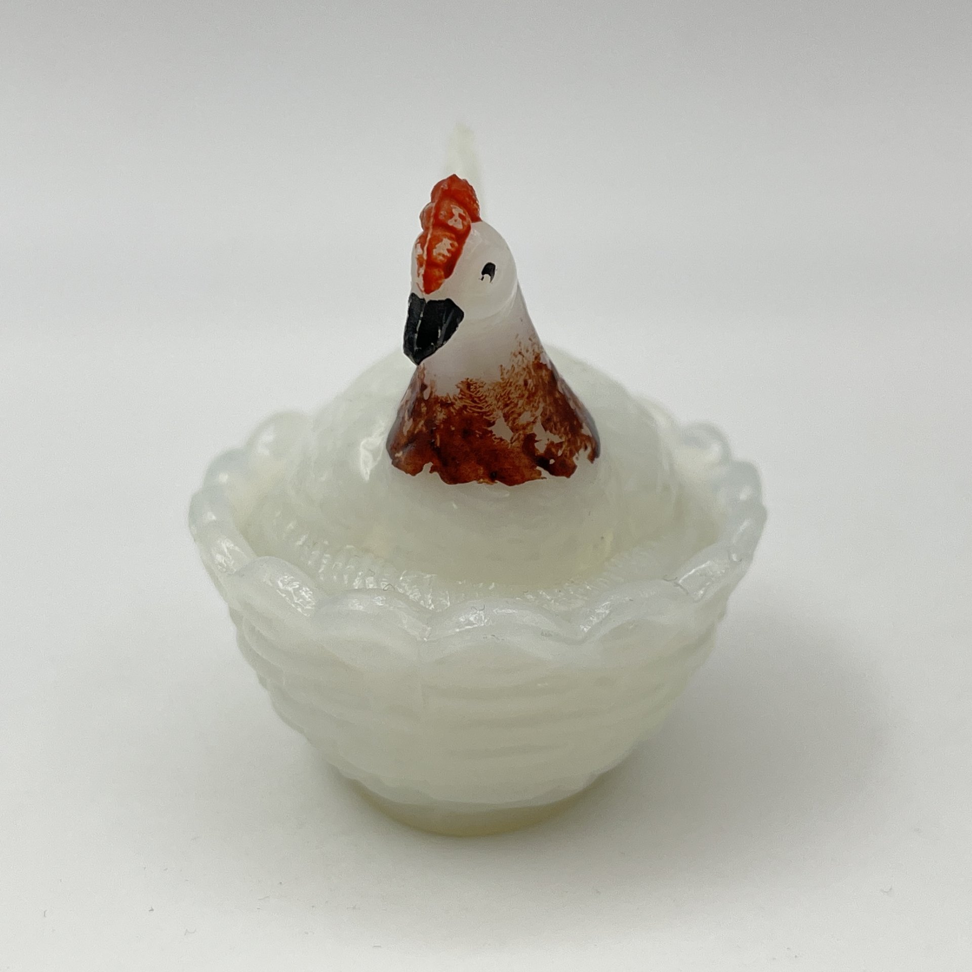 Солонка в форме курицы в гнезде