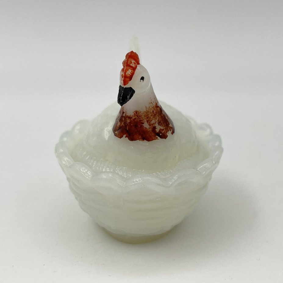 Солонка в форме курицы в гнезде